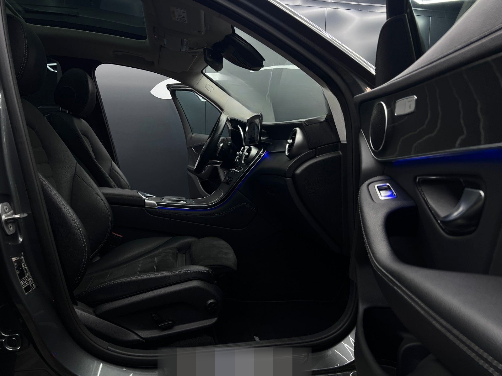 Mercedes-Benz GLC 300e 4M AMG NIGHT WIDE AUGR+360°AMB KEY PANO foto 15