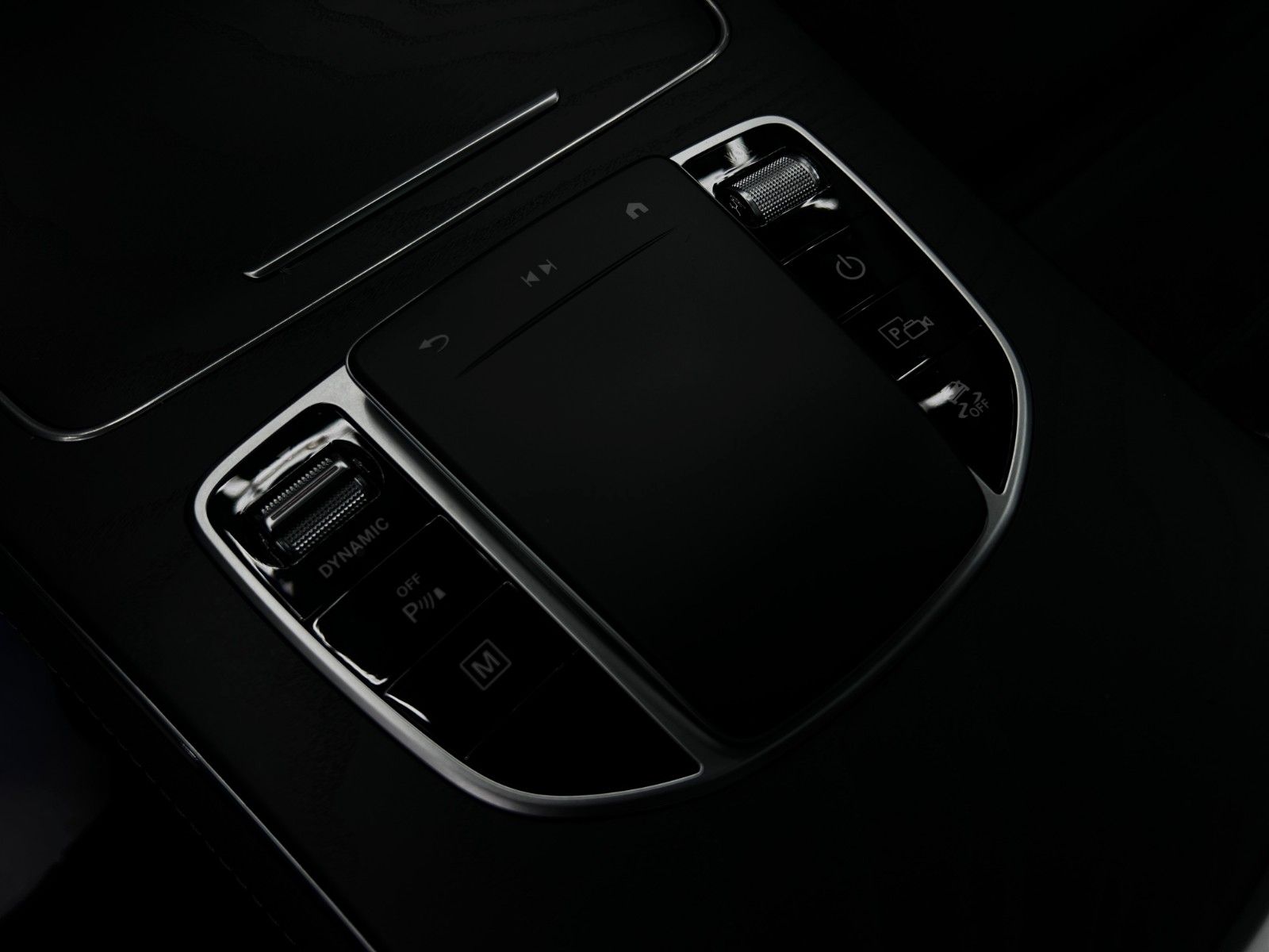 Mercedes-Benz GLC 300e 4M AMG NIGHT WIDE AUGR+360°AMB KEY PANO foto 22