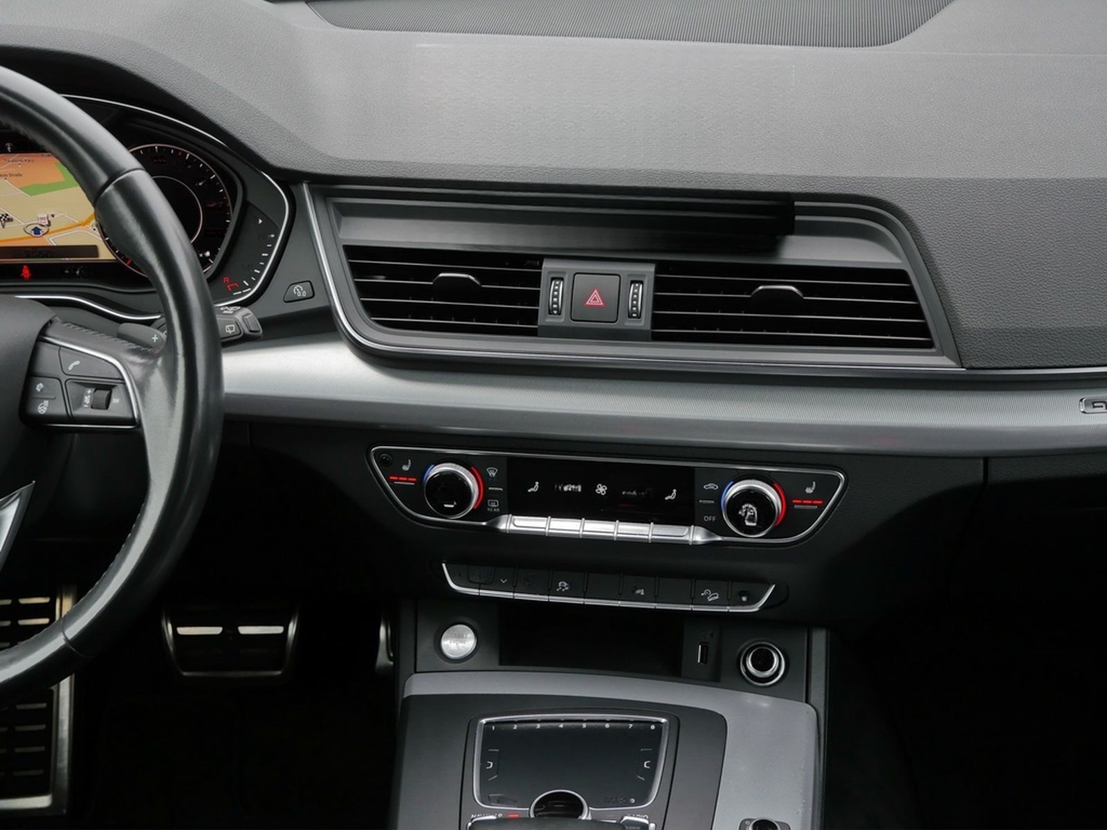 Audi Q5 45 TFSI quattro S line AHK*RFK*Navi*Virtual* foto 5
