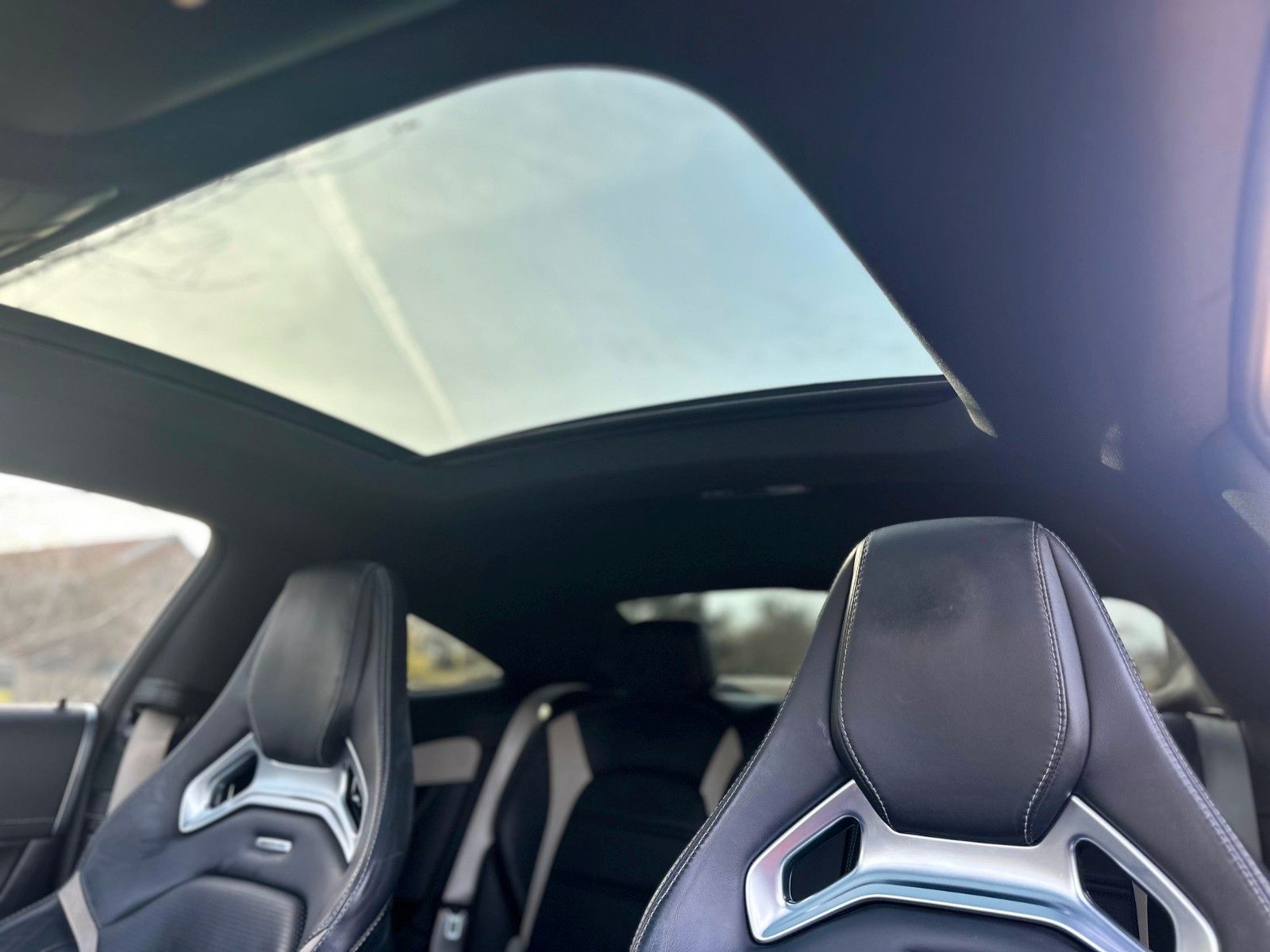 Mercedes-Benz C 63 S AMG Coupe*Perf.AGA*Carbon*Pano*360°Kam* foto 23