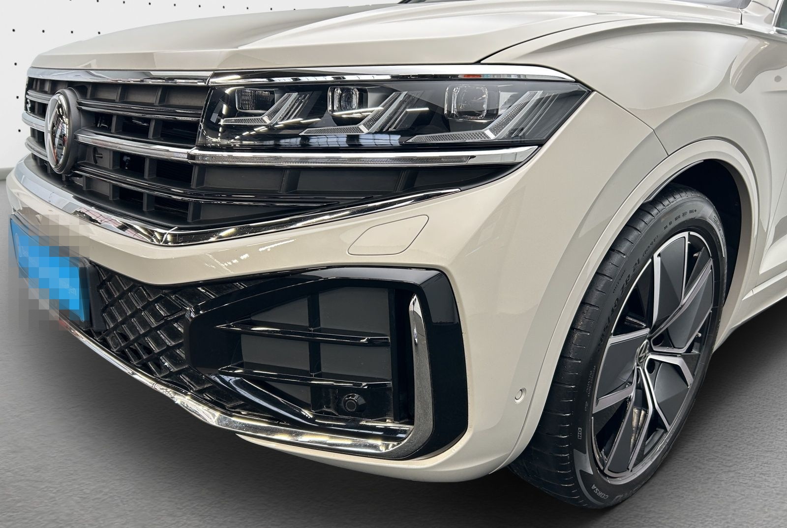 Volkswagen Touareg R-Line 4M*AHK*PANO*360*HUD*STDHZG*DYN*LU foto 16