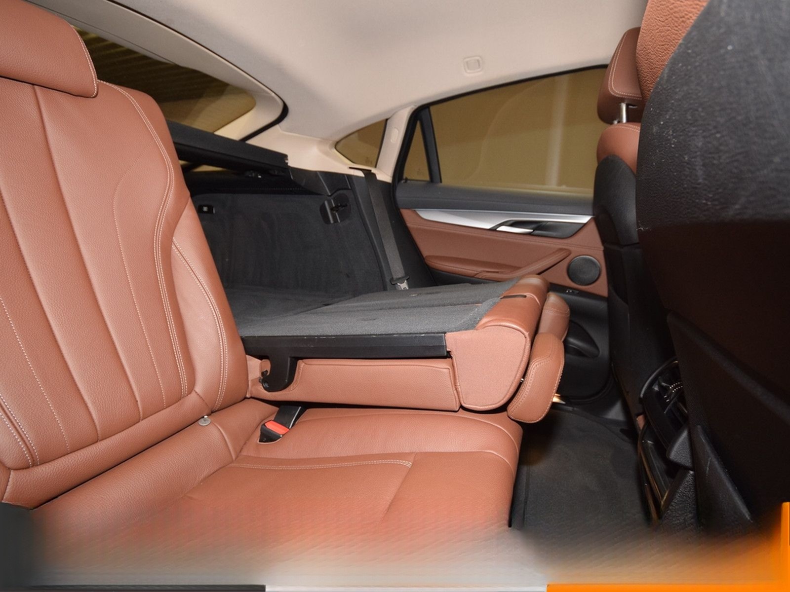 BMW X6 xDRIVE35i KAM|AHK|LED|MEMOVOLL-LEDER|PROF|1HD foto 16