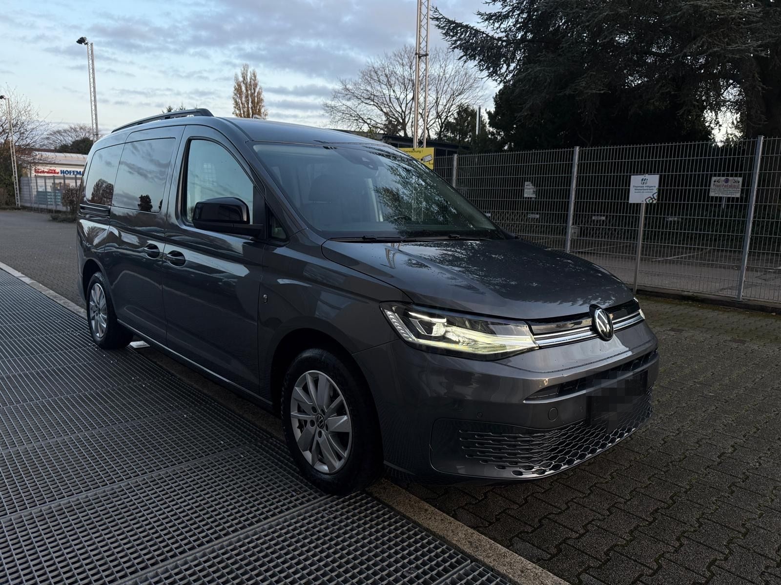 Volkswagen Caddy Maxi Life foto 13