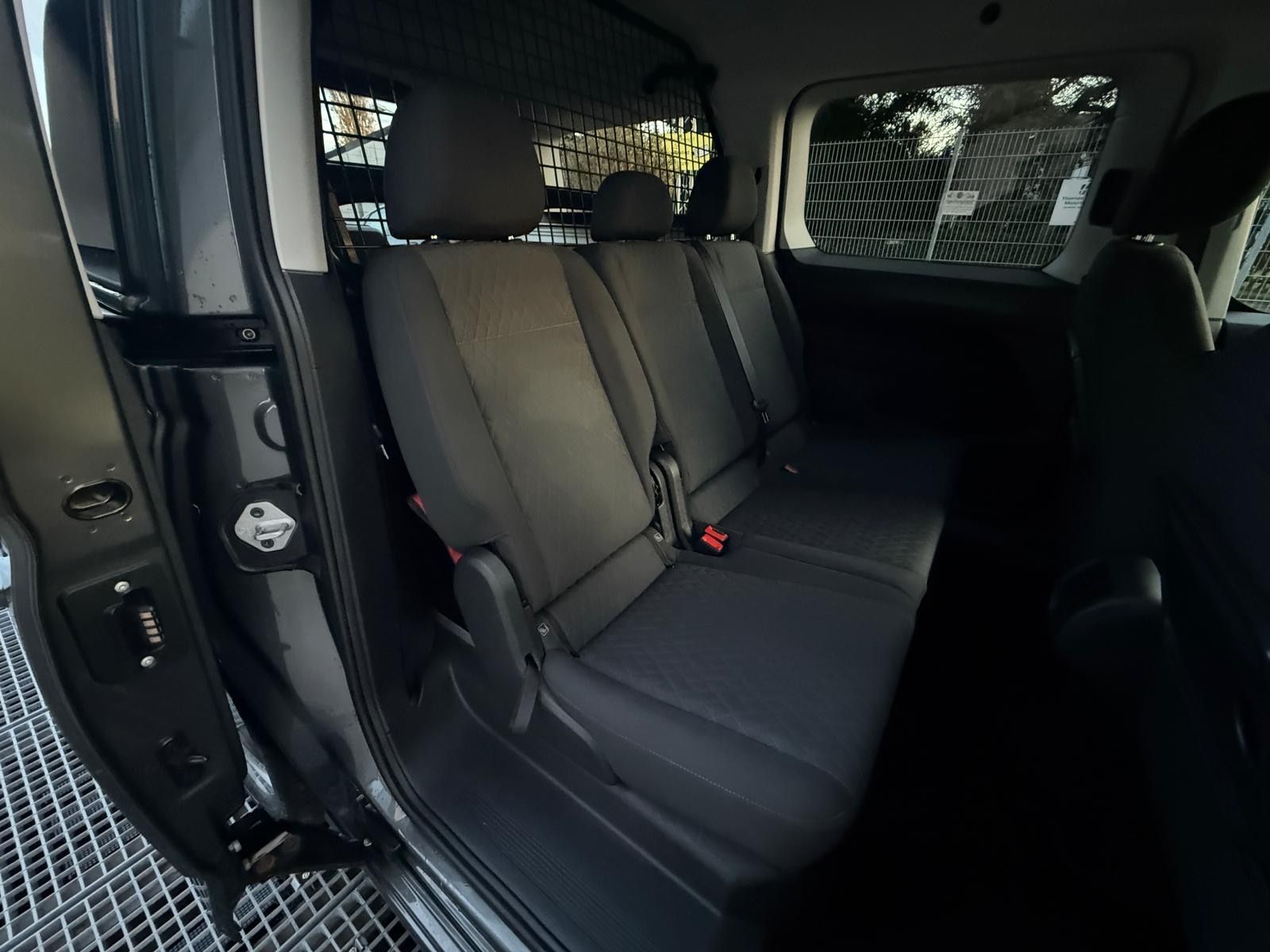 Volkswagen Caddy Maxi Life foto 6
