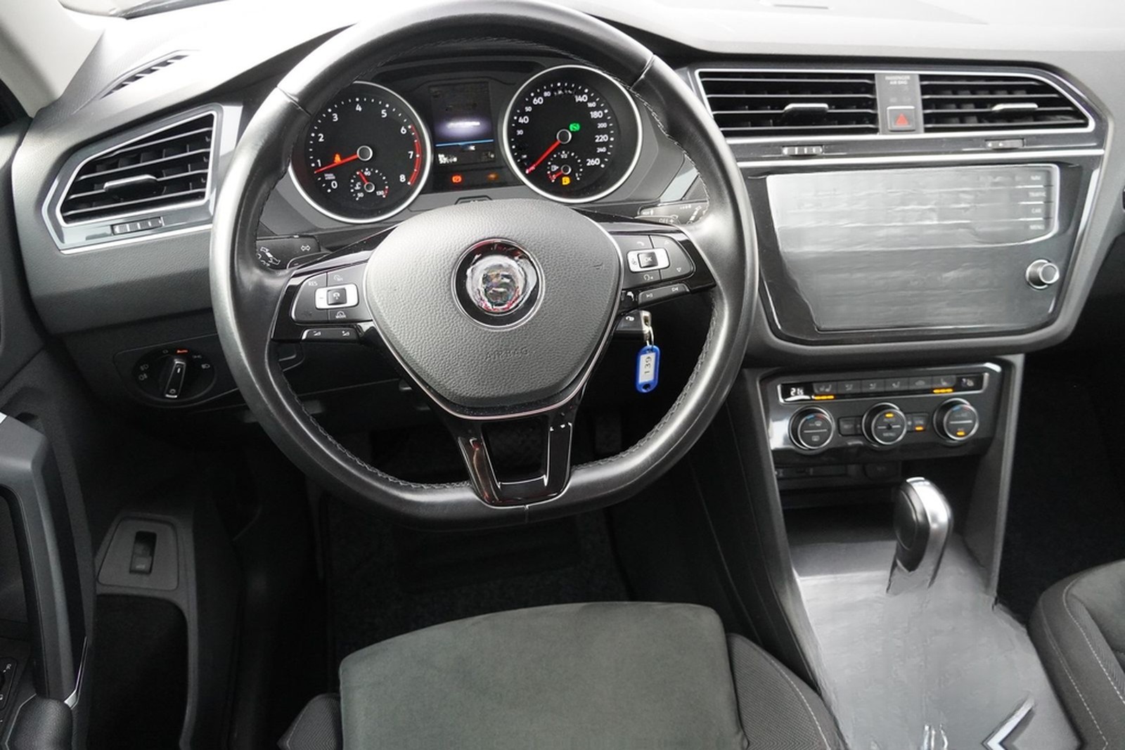 Volkswagen Tiguan 2.0 TSI Highline 4M DSG LED Navi ACC PDC foto 12