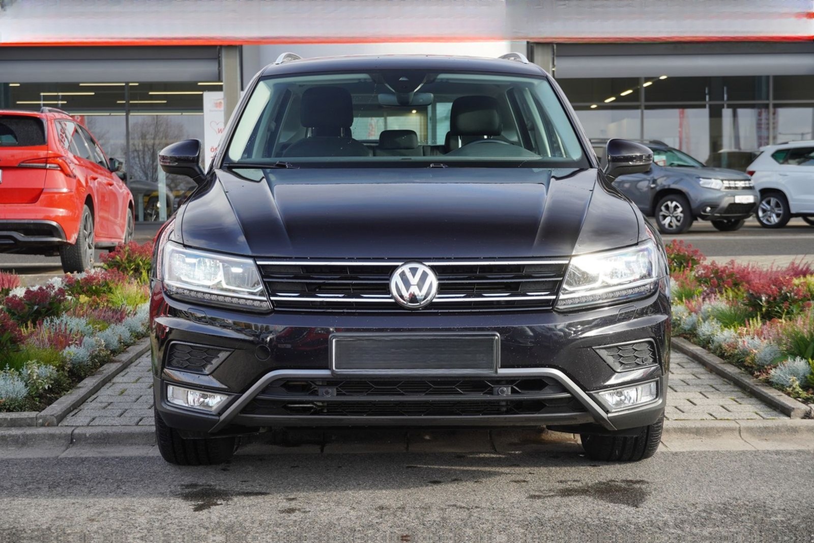 Volkswagen Tiguan 2.0 TSI Highline 4M DSG LED Navi ACC PDC foto 3