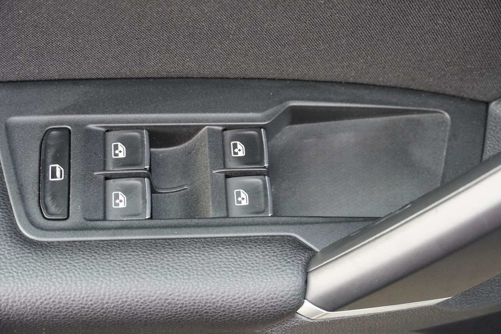 Volkswagen Tiguan 2.0 TSI Highline 4M DSG LED Navi ACC PDC foto 36
