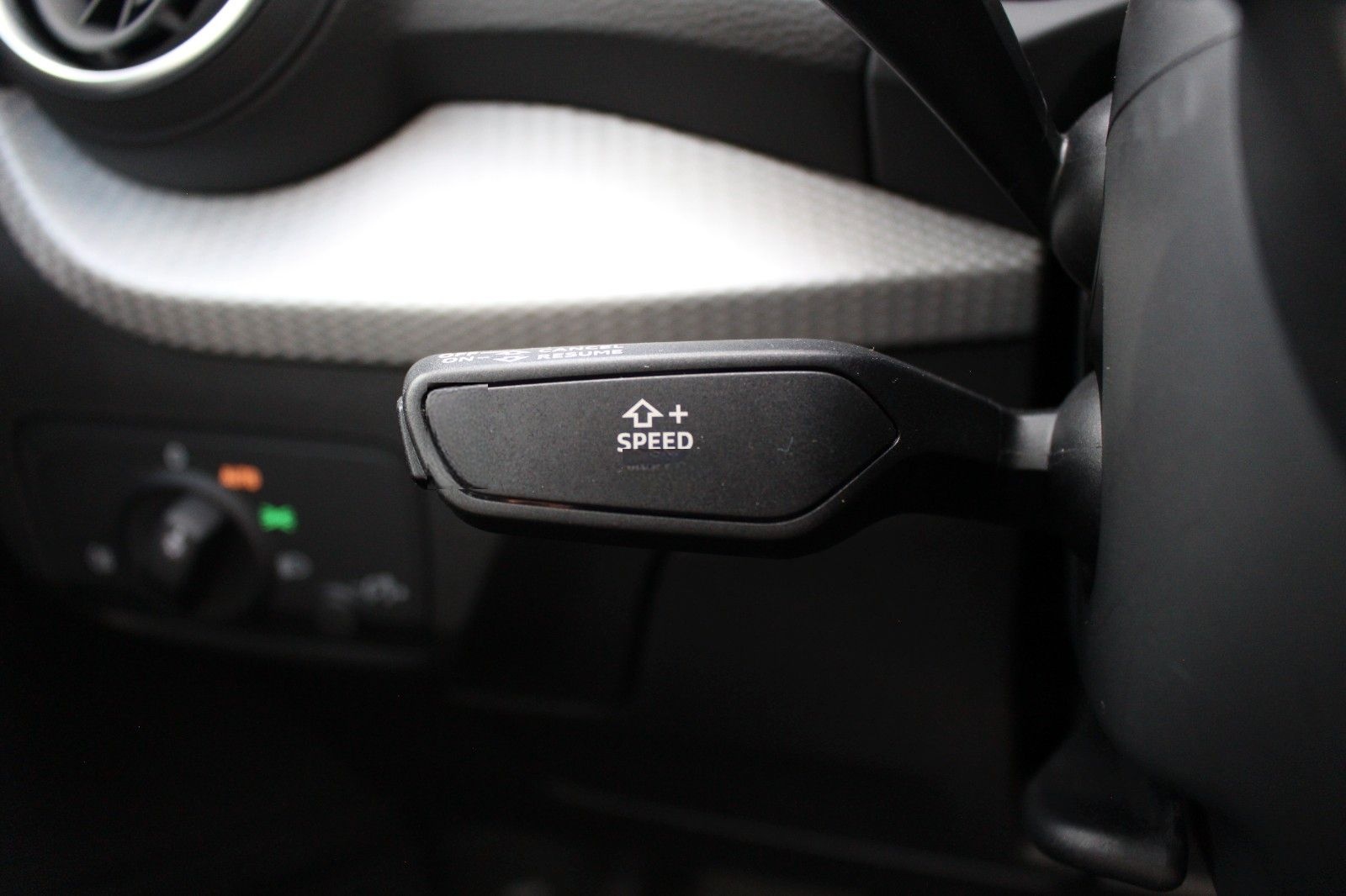 Audi Q2 35 TFSI NAVI 2x PDC AUTOMATIK DAB foto 14