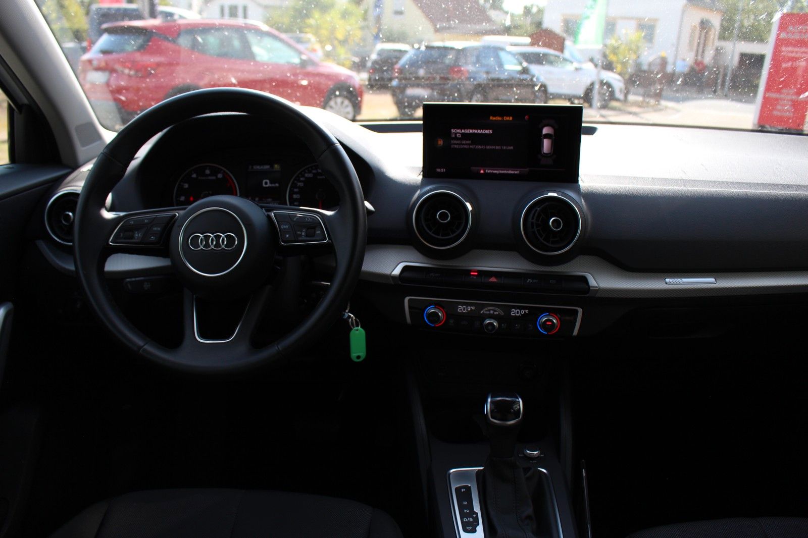 Audi Q2 35 TFSI NAVI 2x PDC AUTOMATIK DAB foto 8