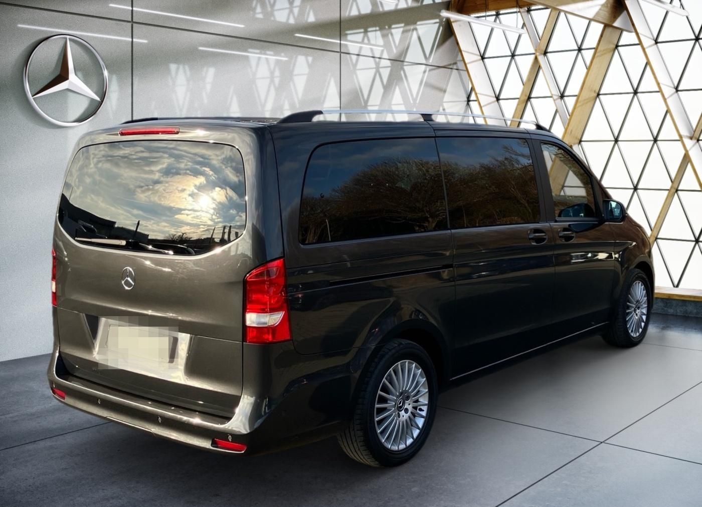Mercedes-Benz V 250 d EDITION Lang AHK*StdHz*LiegeP*Kam*Distro foto 15