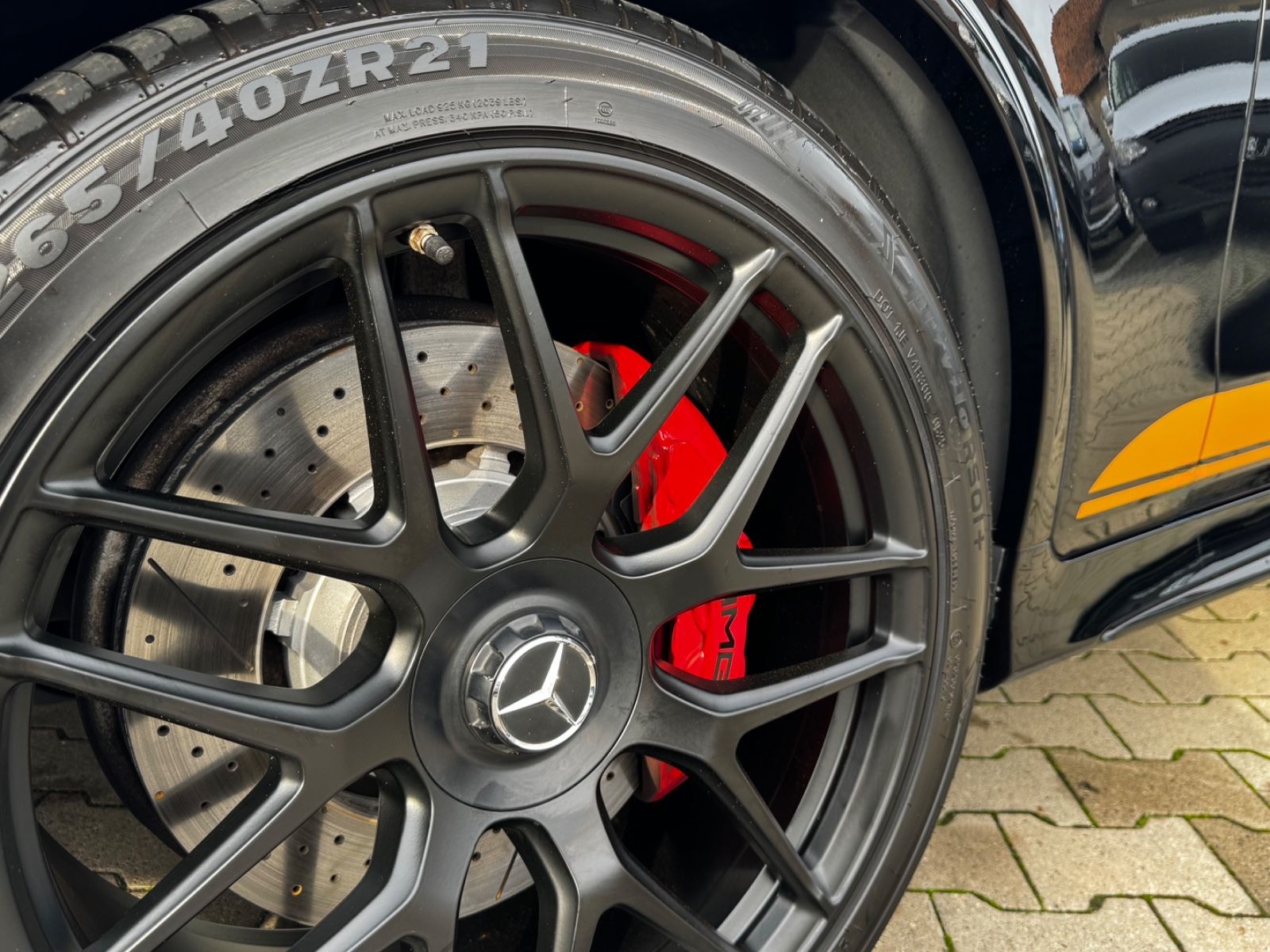 Mercedes-Benz GLC 63 S AMG Coupe 4Matic+ Edition 1 Carbon foto 12