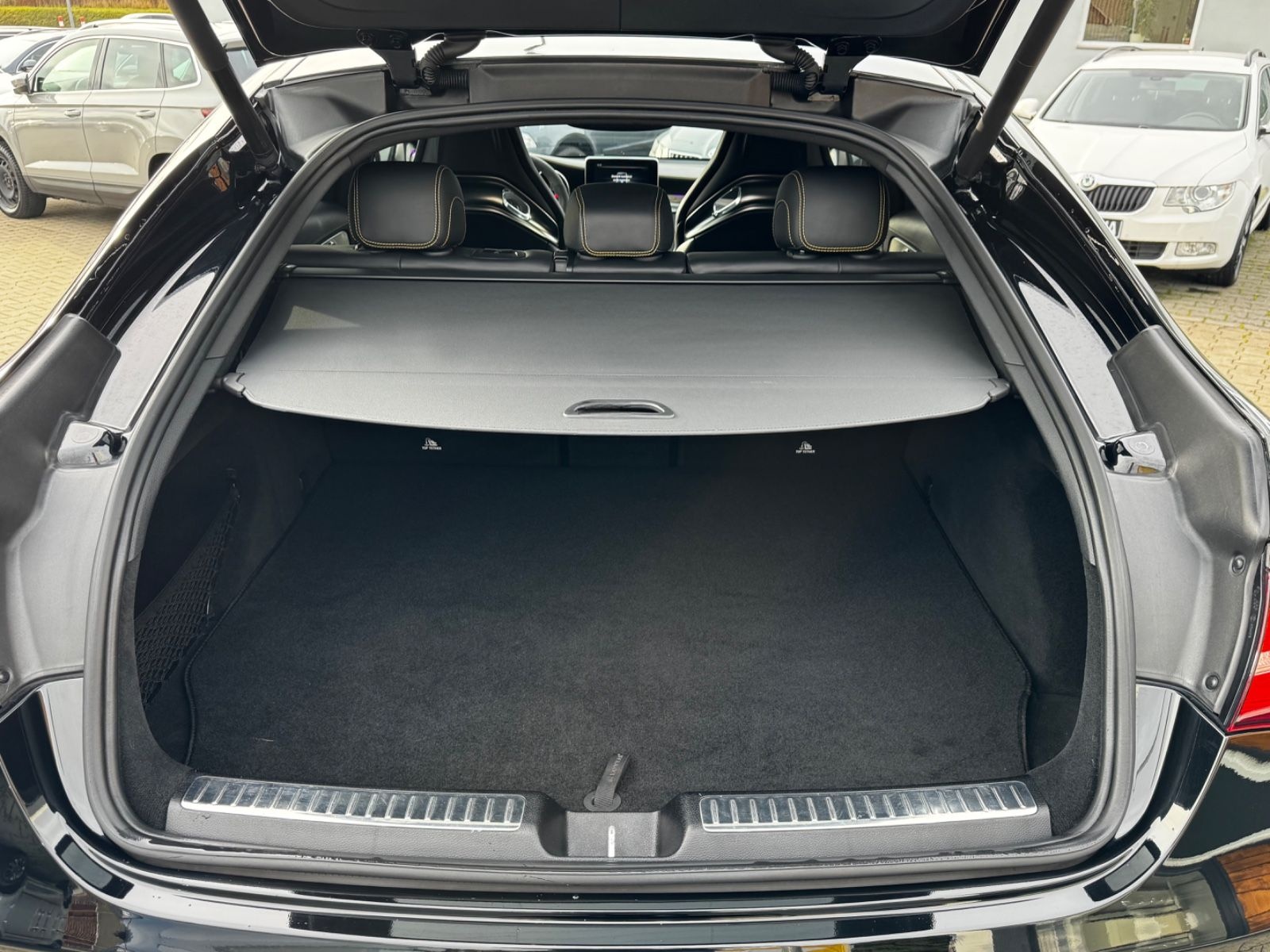 Mercedes-Benz GLC 63 S AMG Coupe 4Matic+ Edition 1 Carbon foto 16