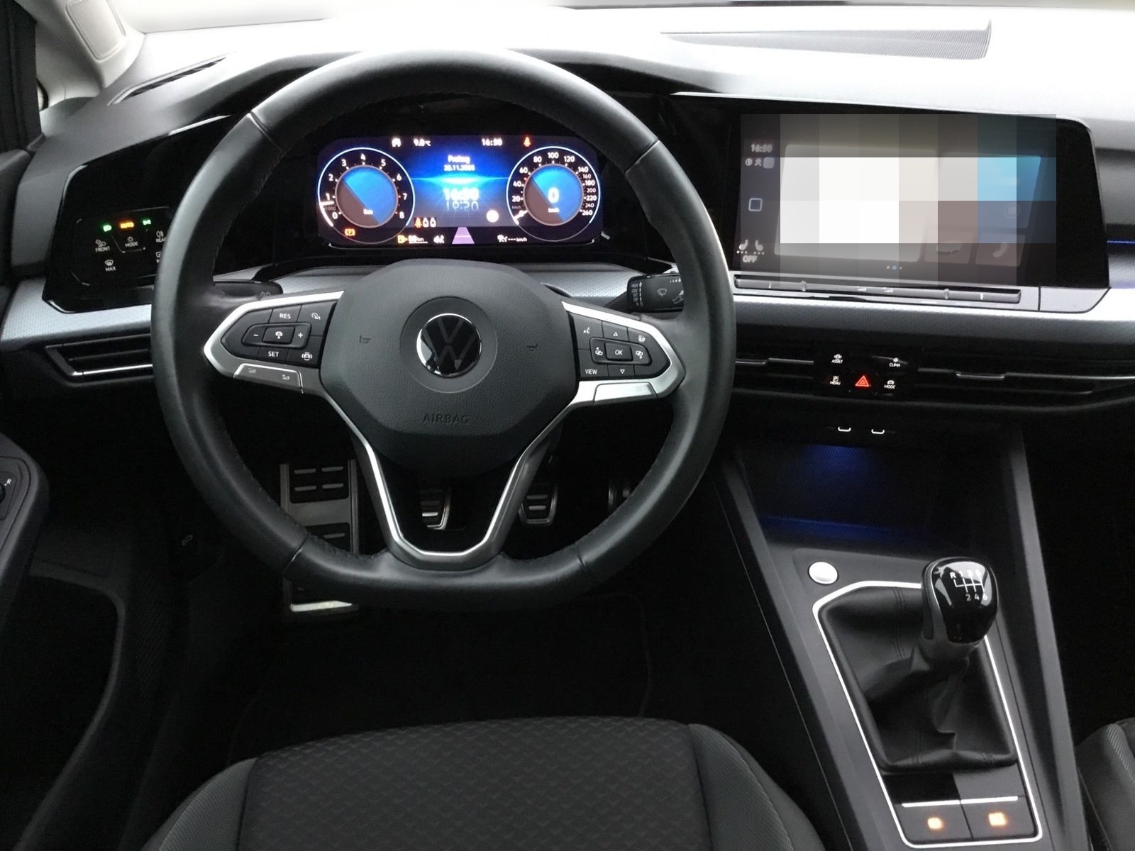Volkswagen Golf VIII 1.5 TSI ACTIVE +LED +ACC +RKAM +VIRTUA foto 11