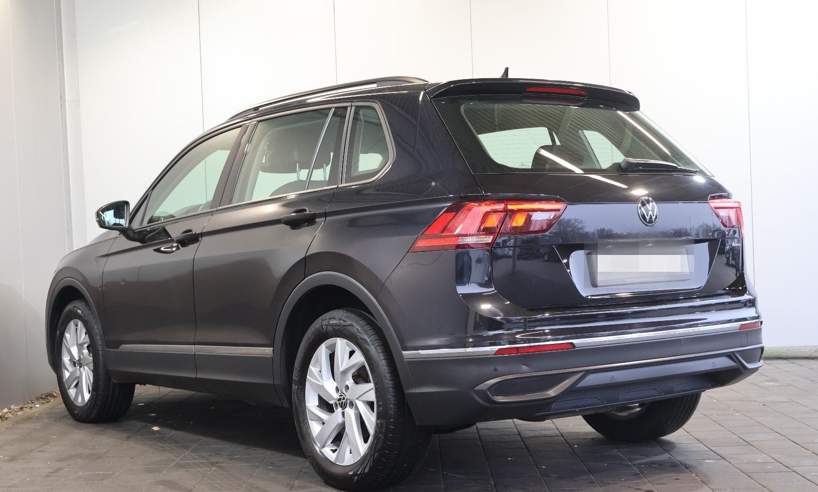Volkswagen Tiguan 2.0 TDI Life 4M ACC+LED+CARPLAY+AHK foto 6