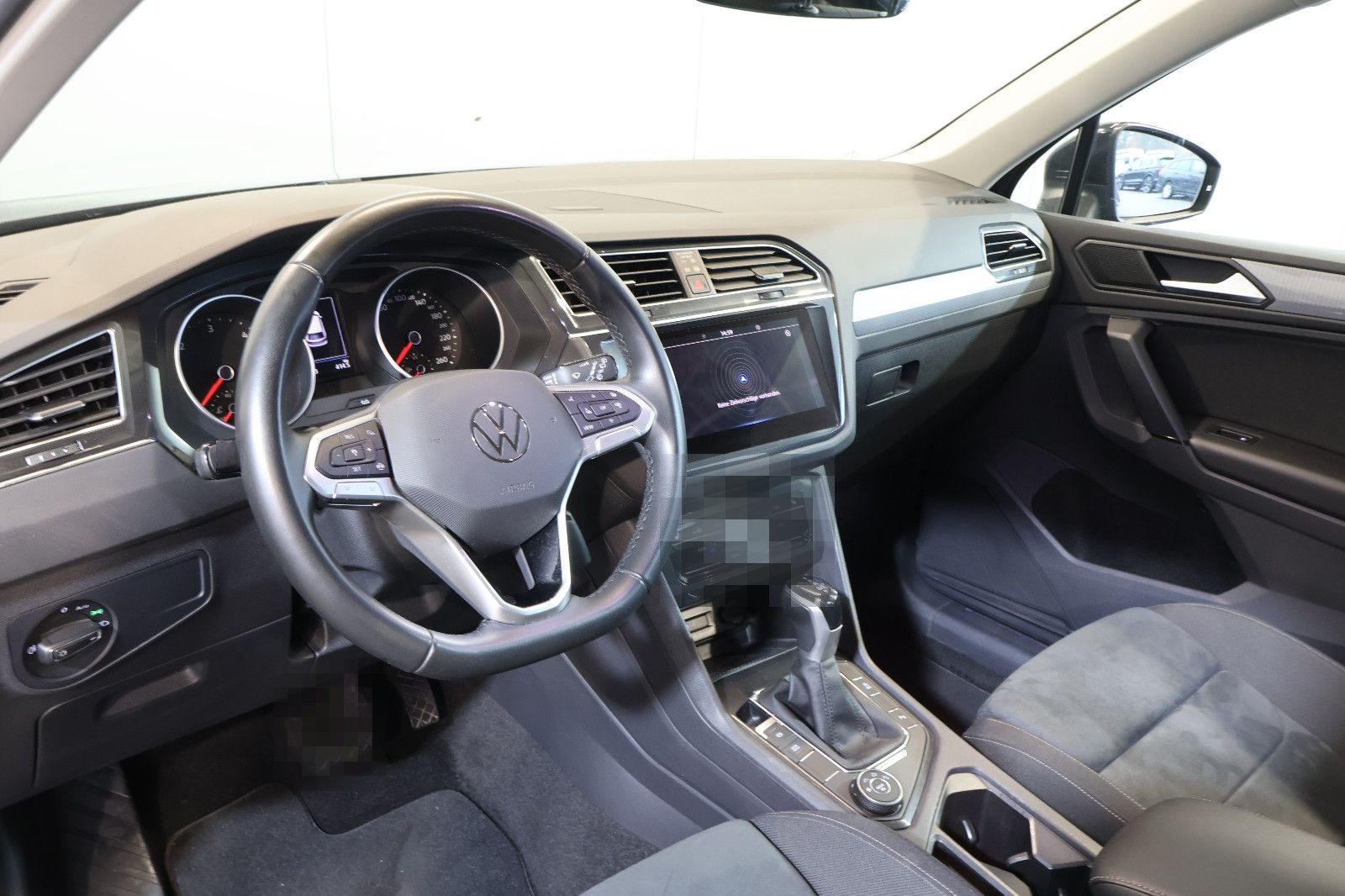 Volkswagen Tiguan 2.0 TDI Life 4M ACC+LED+CARPLAY+AHK foto 9
