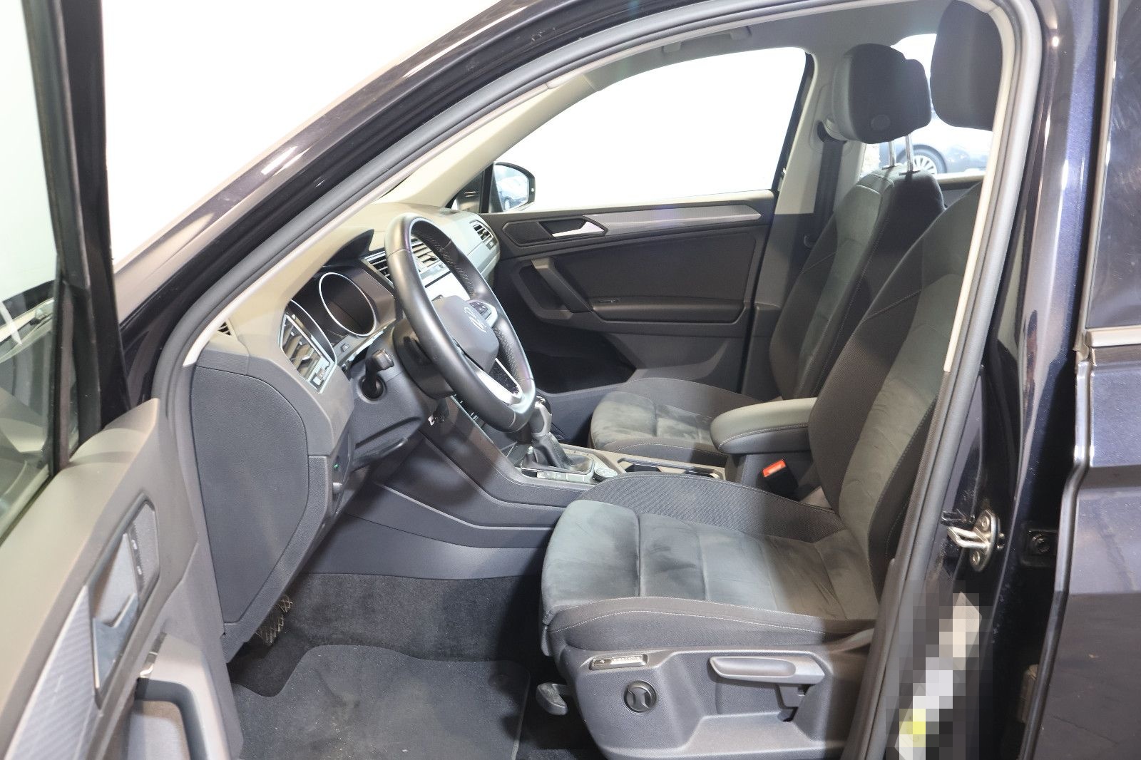 Volkswagen Tiguan 2.0 TDI Life 4M ACC+LED+CARPLAY+AHK foto 10