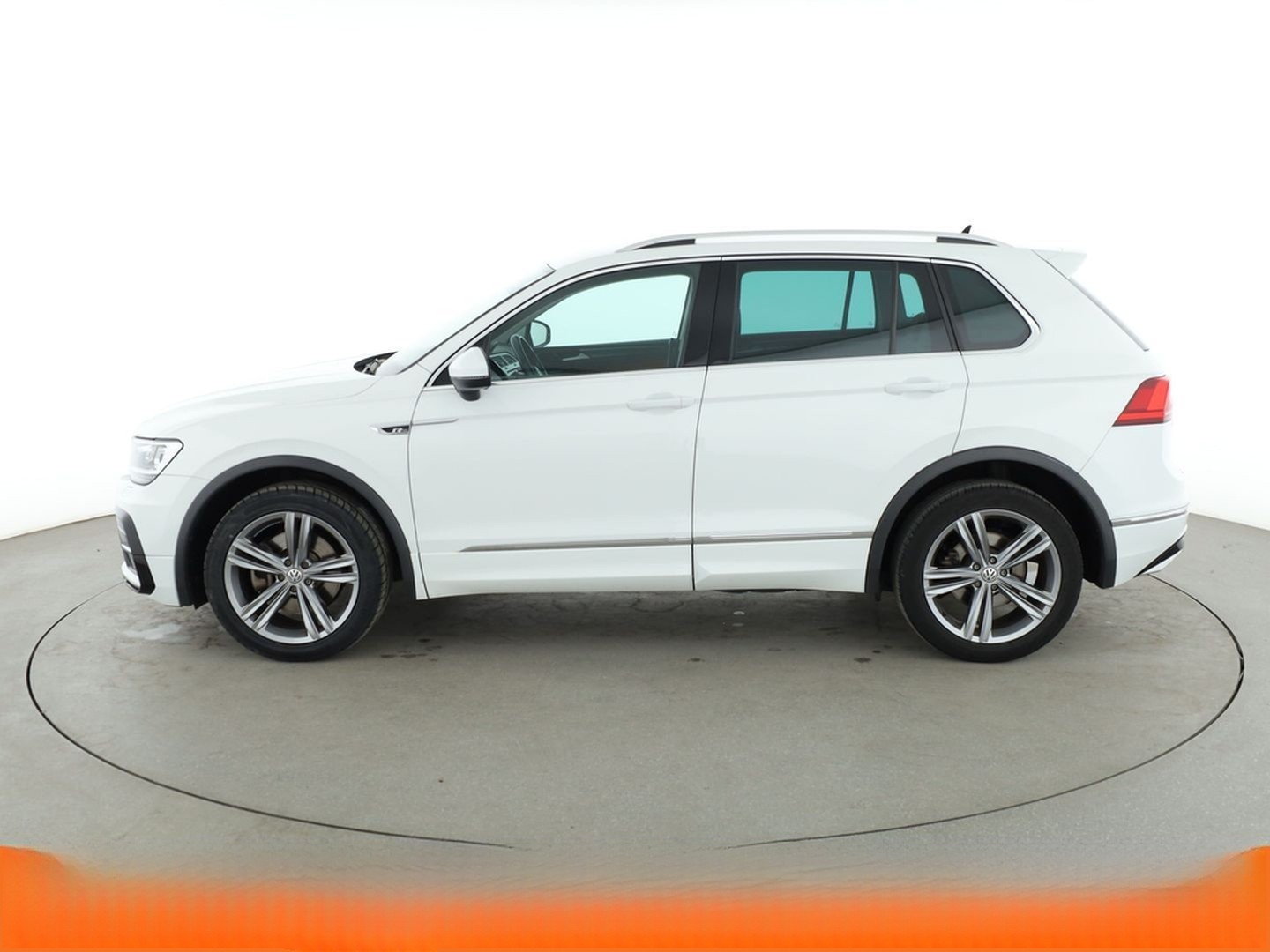 Volkswagen Tiguan 2.0 TDI Highline 4Motion BlueMotion foto 3