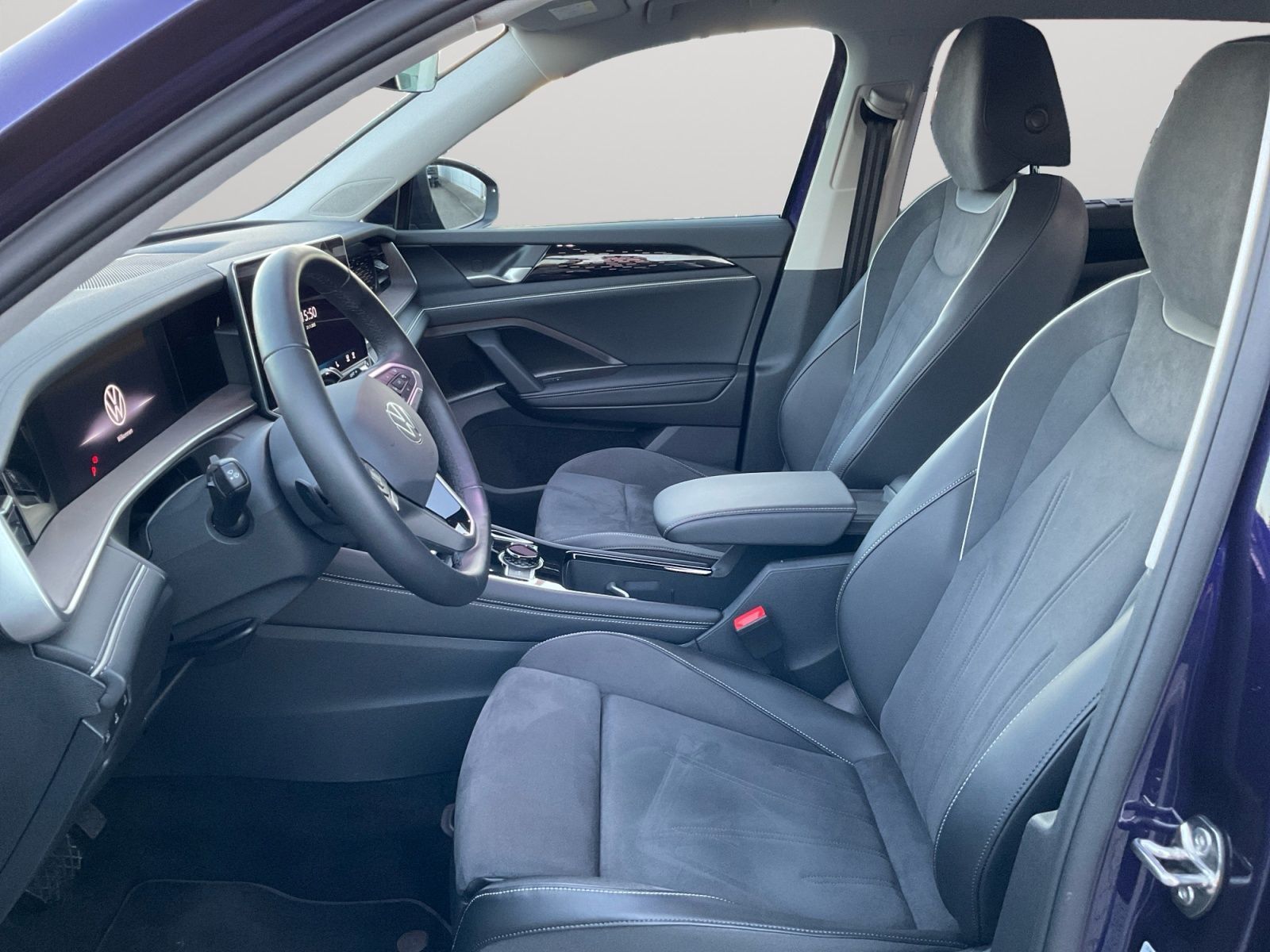 Volkswagen Tayron 1.5 eTSI DSG Elegance AHK/LED/REARCAM foto 9