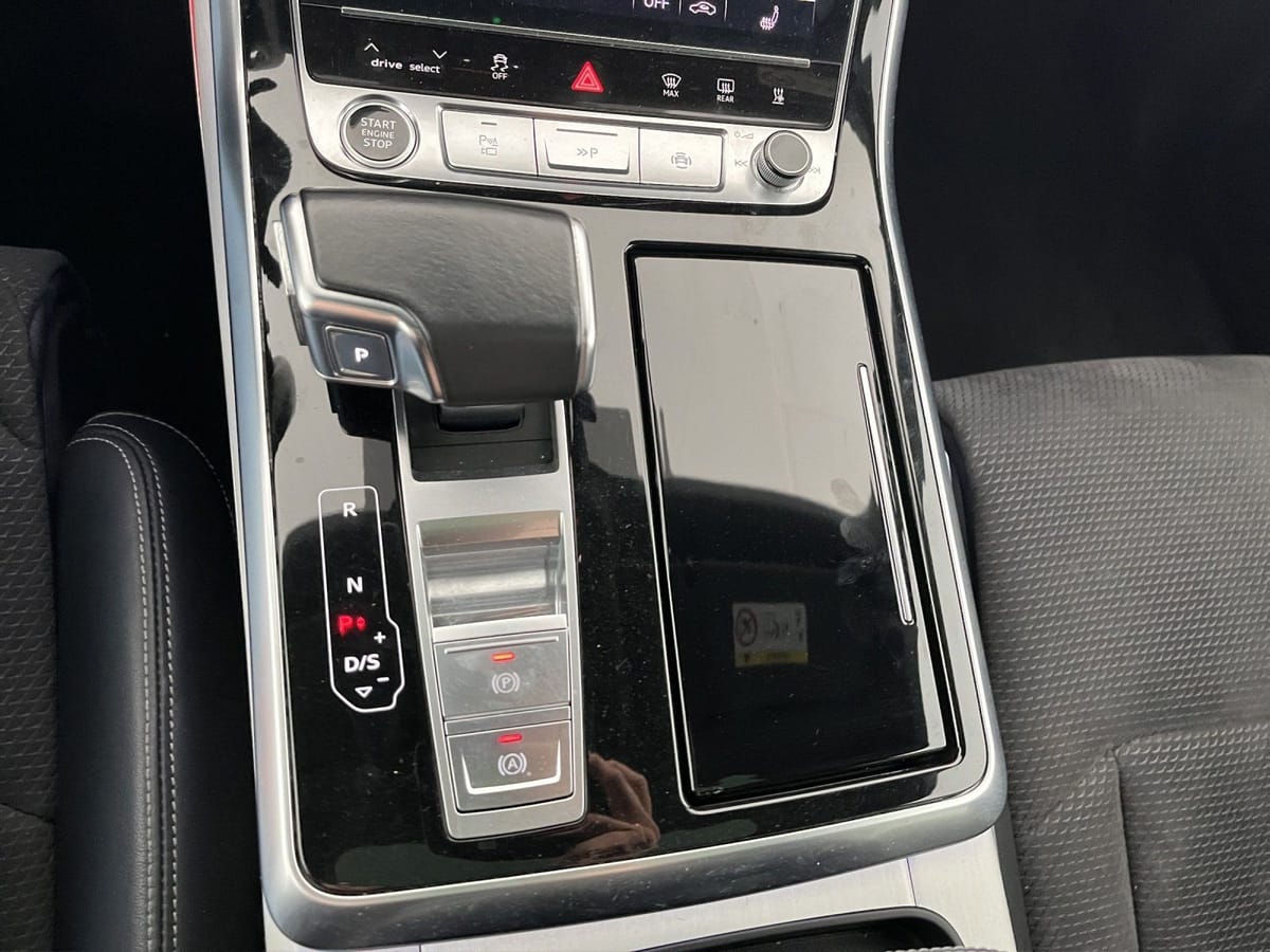 Audi Q8 50 TDI quattro tiptronic S line PANO foto 14
