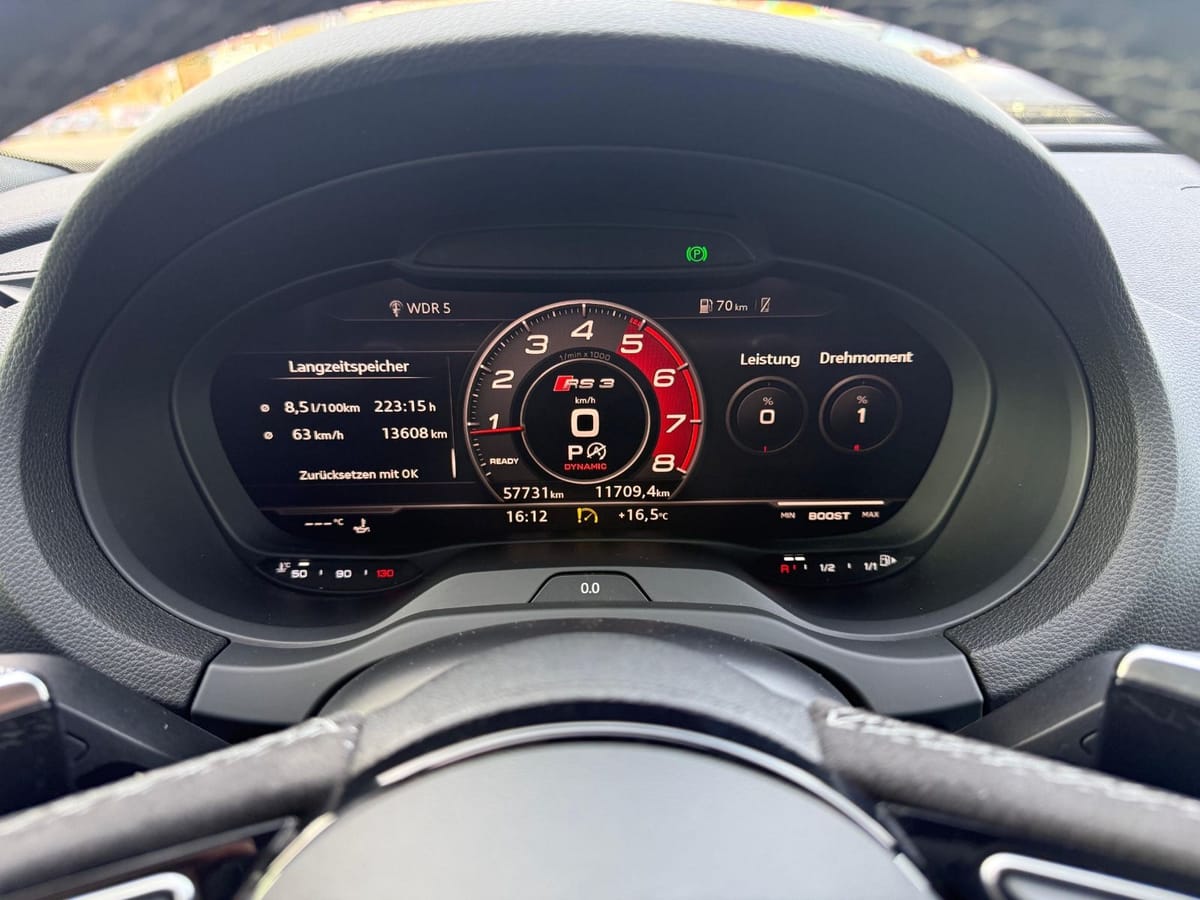Audi RS3 Sportback 2.5 TFSI quattro Optik schwarz foto 23