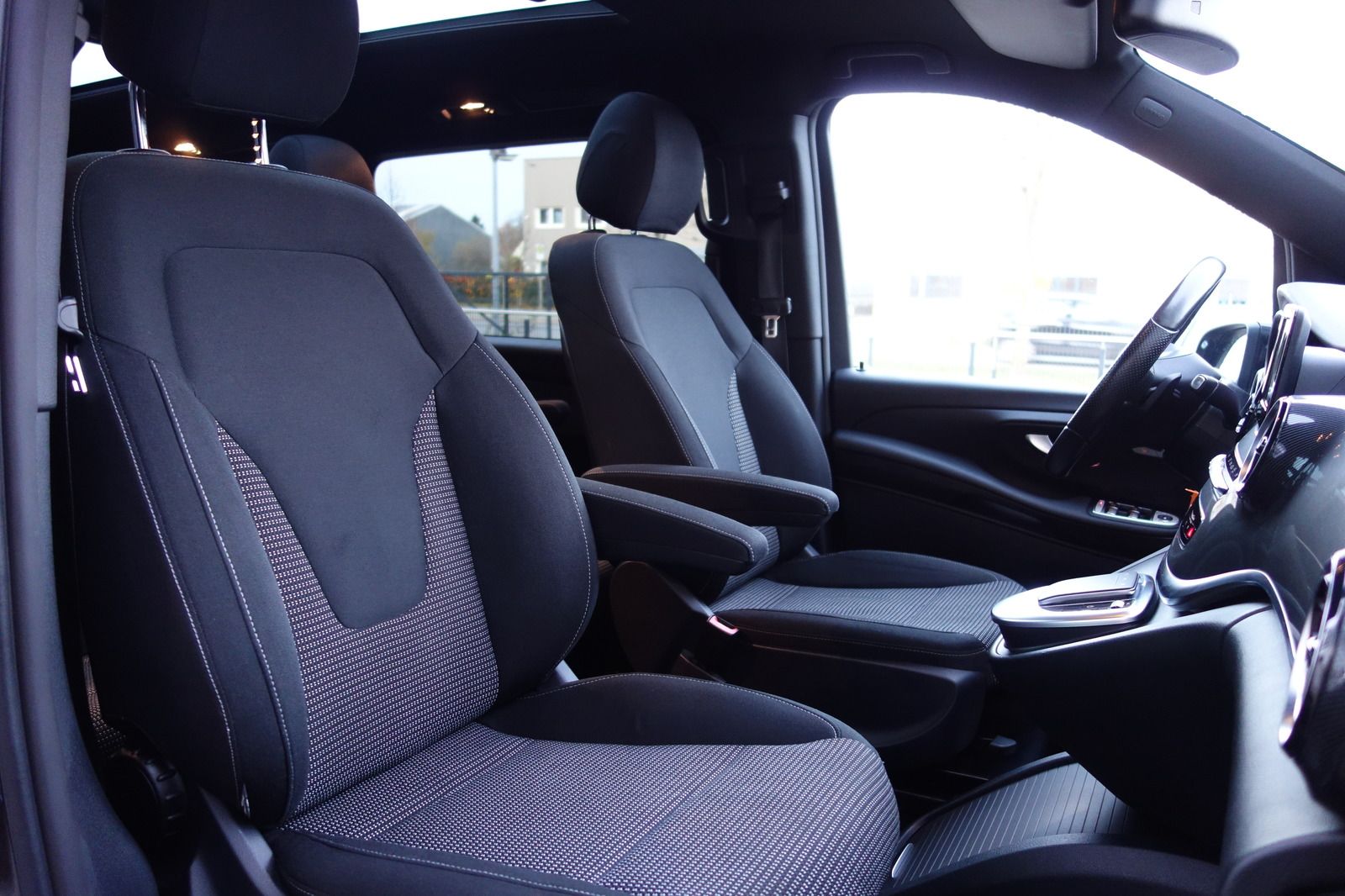 Mercedes-Benz V 250 d Edition Lang 2sTÜR/LED/PANO/KAM/MBUX/19' foto 24