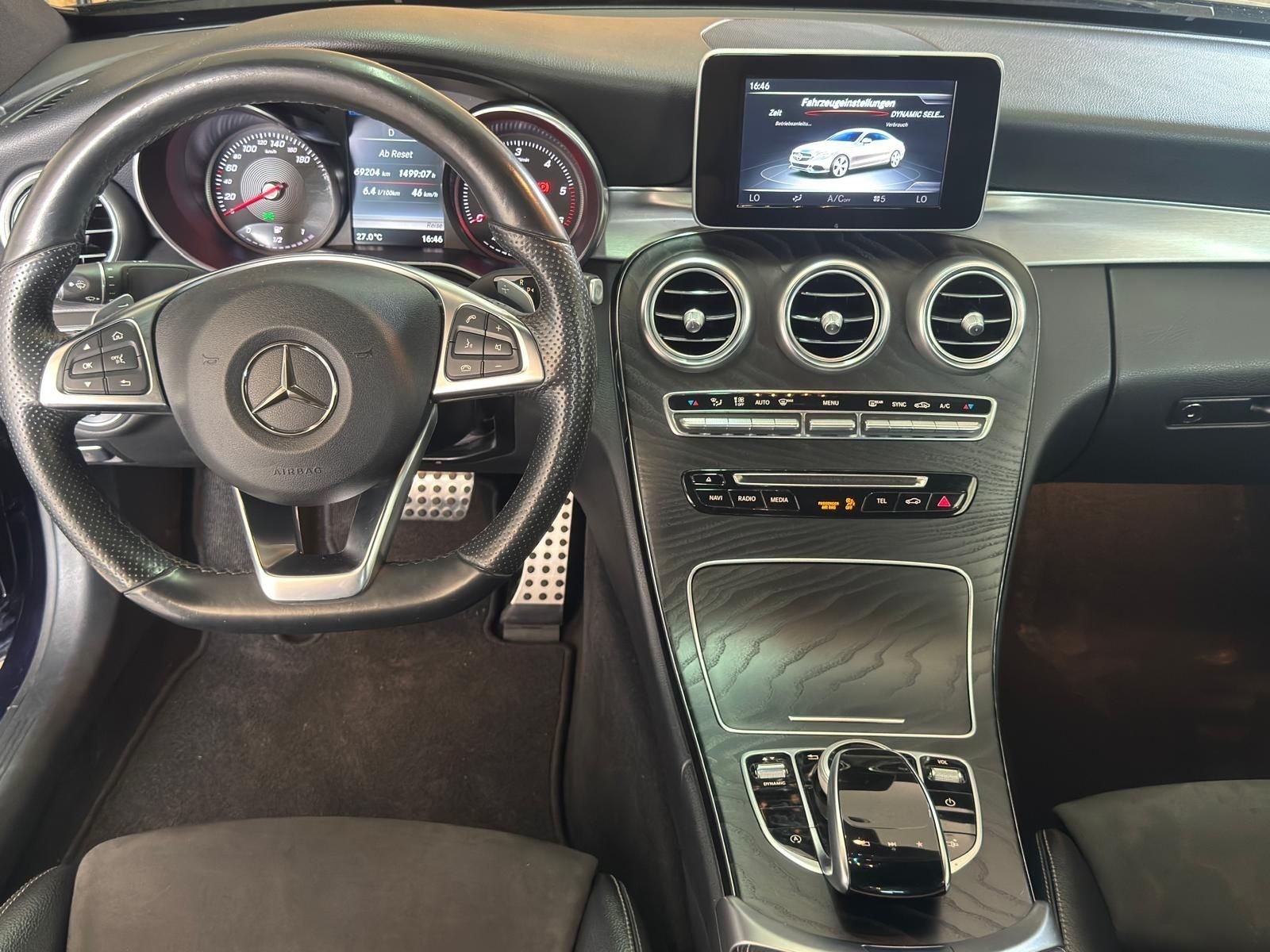 Mercedes-Benz C 220 d AMG Autom. LED. SPURHALTE. PANO. KAMERA foto 7