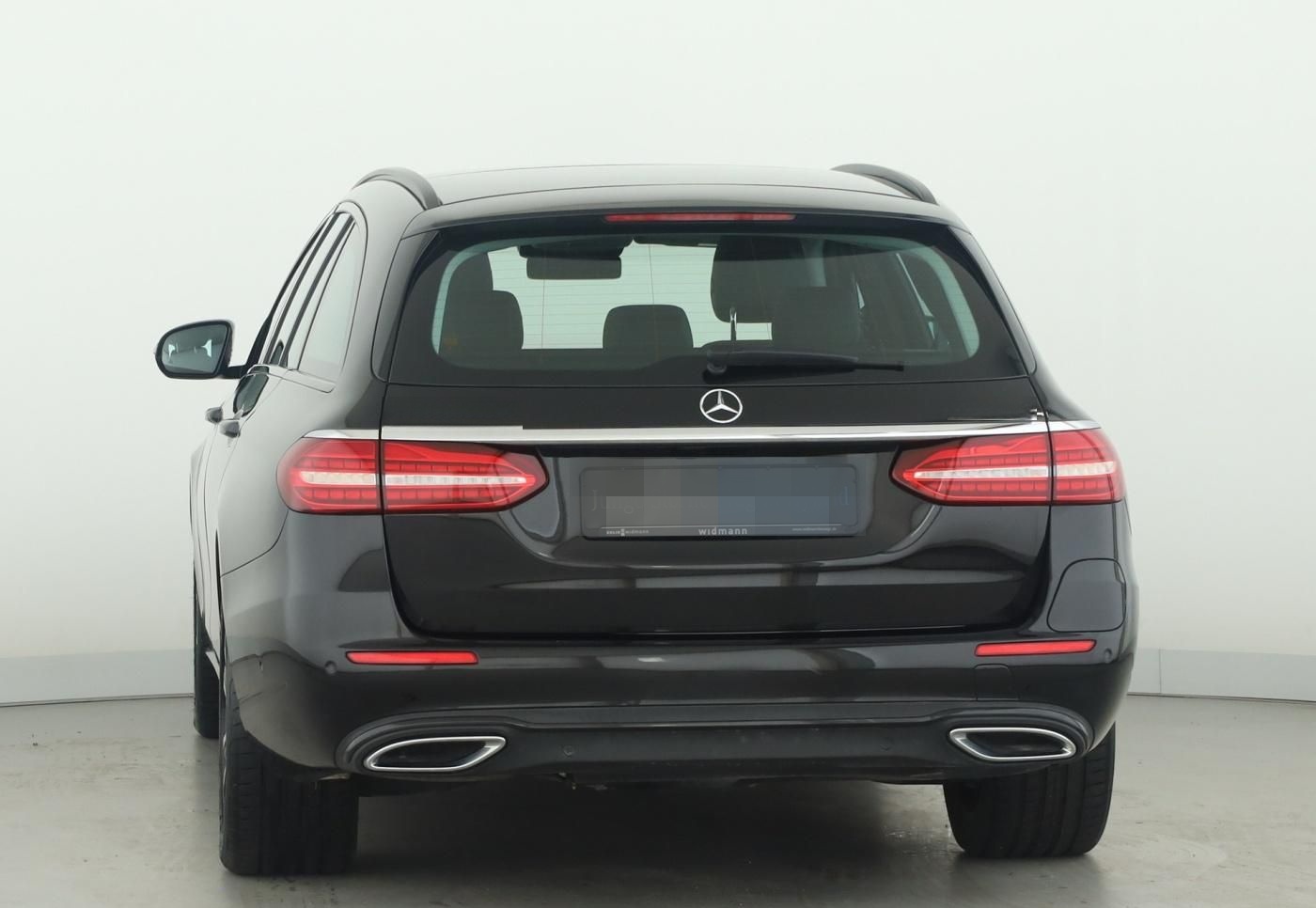 Mercedes-Benz E 300 de 4M T Avantgarde*Panorama*Memory*Distr.* foto 4