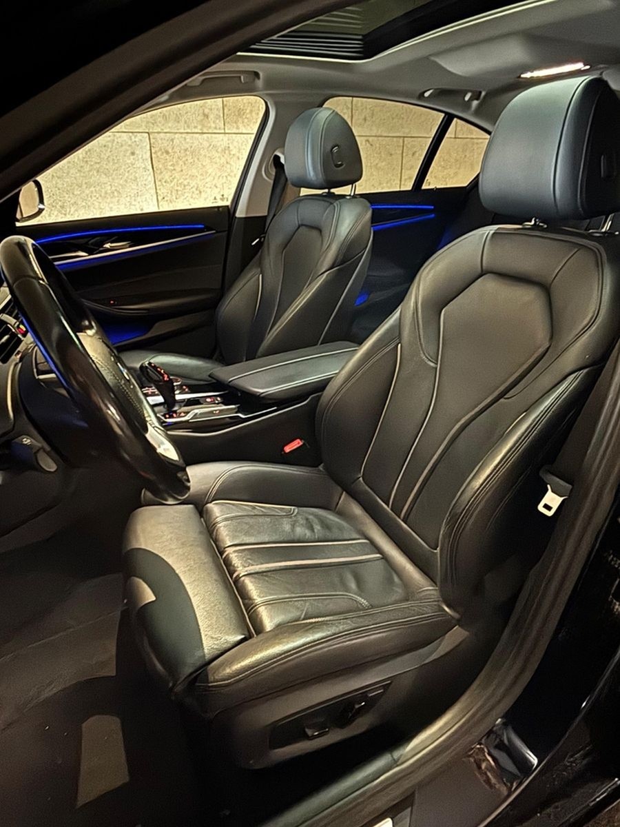 BMW 540i xDrive Sport/Standheizung/PANO/Ambiente/RFK foto 9