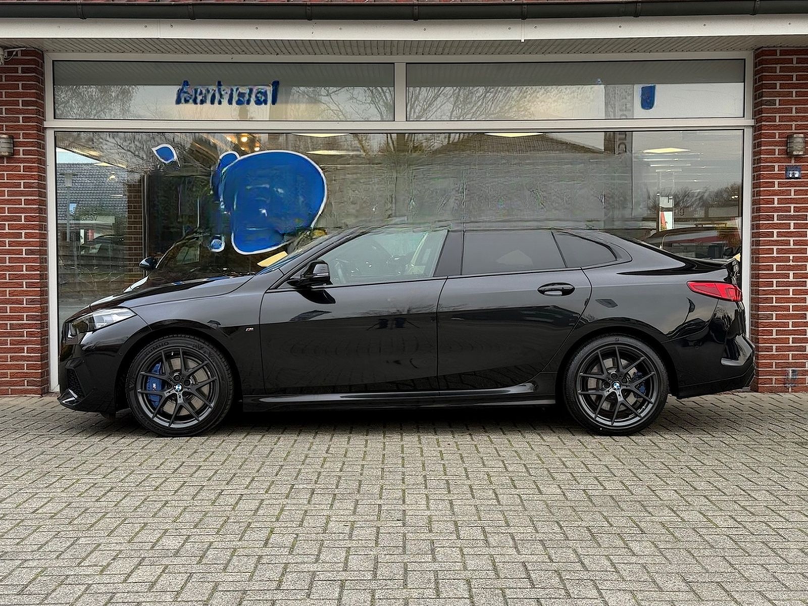BMW M235i xD GranCoupe M-Sport HeadUp Pano R.Kam DAB foto 2