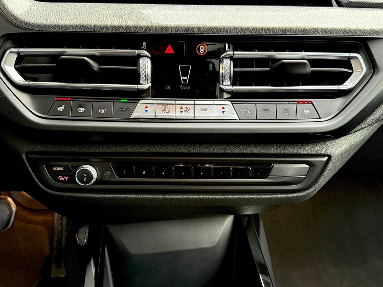 BMW M235i xD GranCoupe M-Sport HeadUp Pano R.Kam DAB foto 13