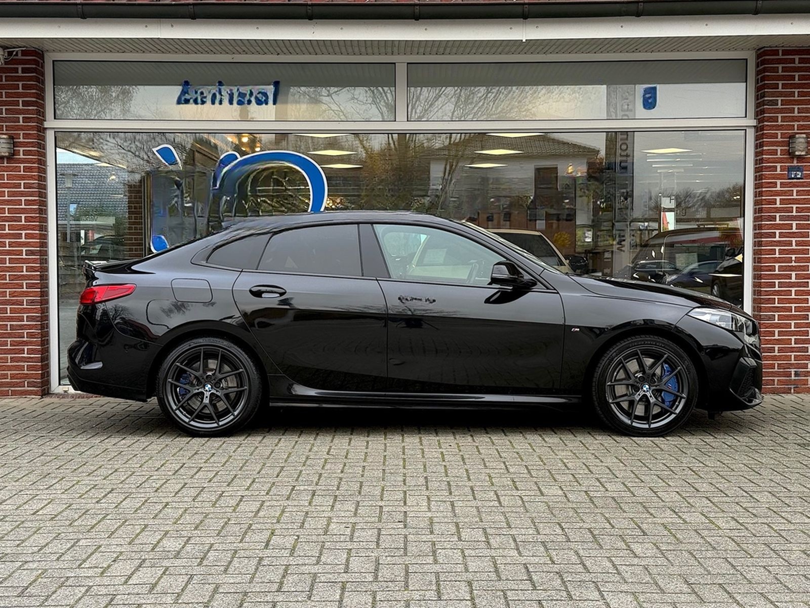 BMW M235i xD GranCoupe M-Sport HeadUp Pano R.Kam DAB foto 5