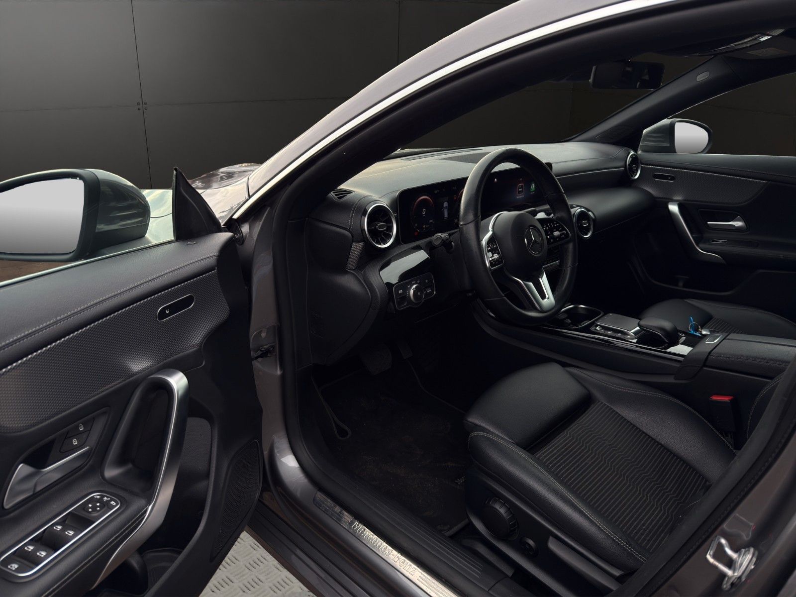 Mercedes-Benz CLA 200d Shooting Brake *Dig.Cock*AHK*LED*MBUX foto 13