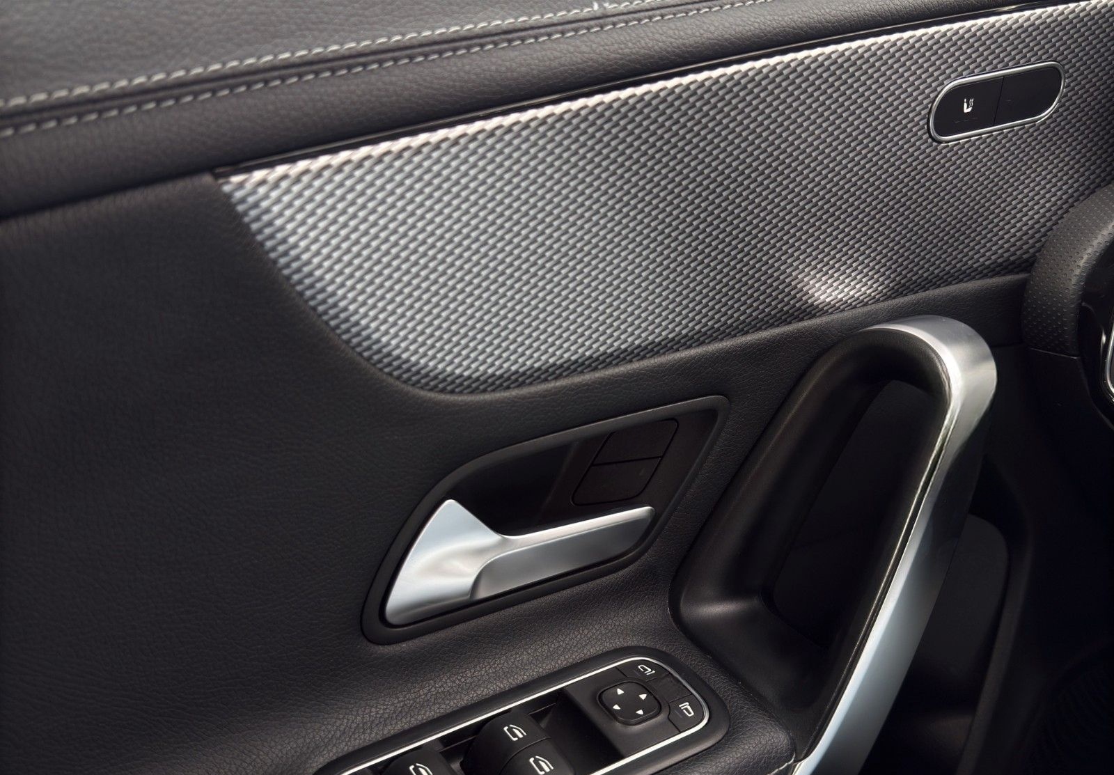 Mercedes-Benz CLA 200d Shooting Brake *Dig.Cock*AHK*LED*MBUX foto 9