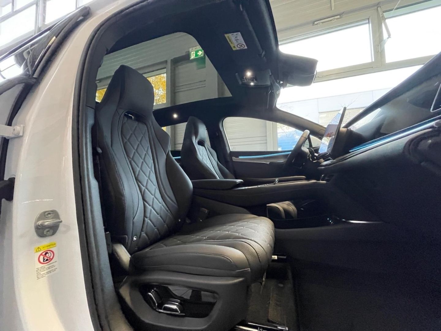 BYD SEALION 7 Design AWD 530PS Pano 20Zoll Top Ausst foto 16