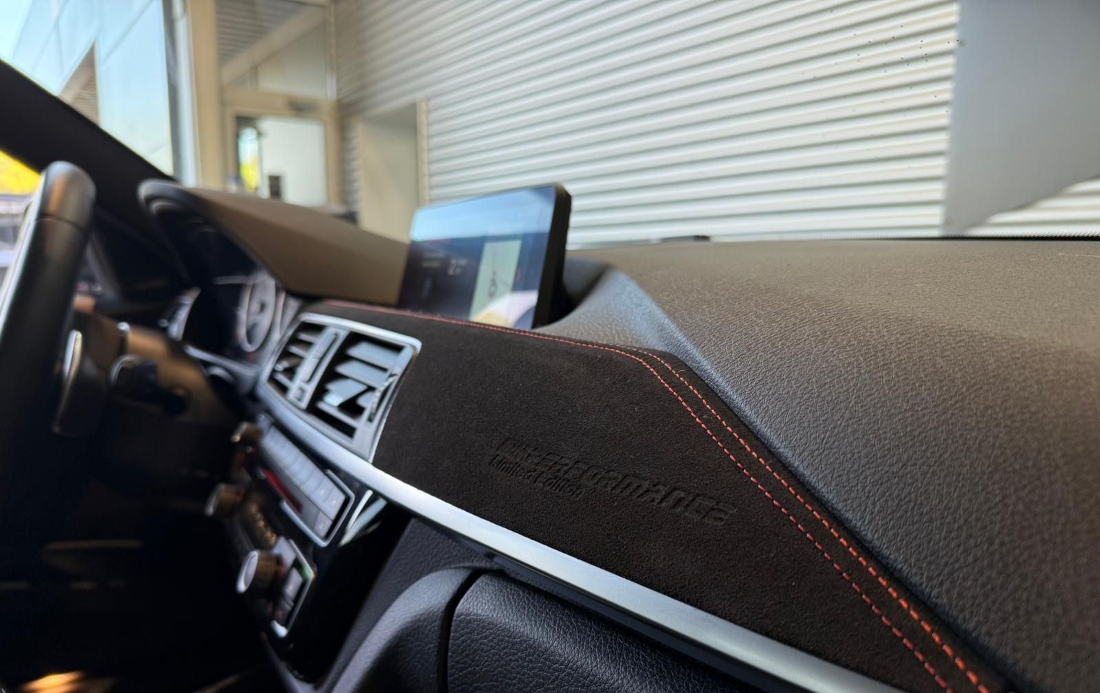 BMW 330i M-PERFORMANCE/H&K/CARPLAY/RFK/LED foto 18