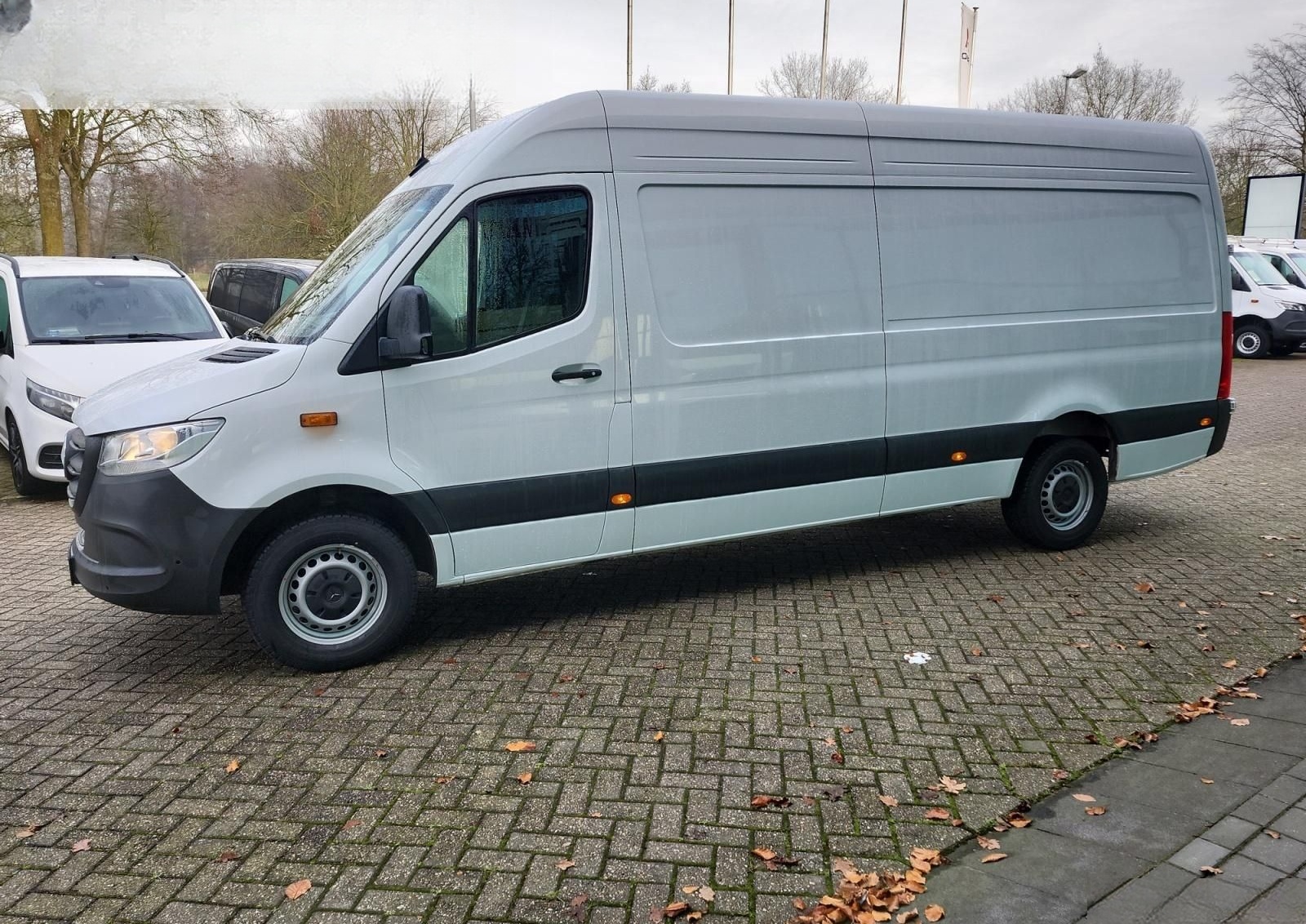 Mercedes-Benz Sprinter 317 Kasten Pro*Maxi*AHK*Tachogr*Automat foto 4