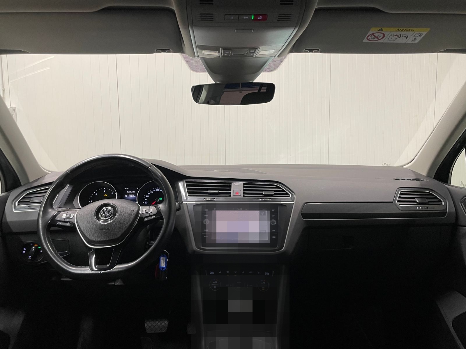 Volkswagen Tiguan Highline 2.0 TDI DSG NAVI SHZ ACC foto 10