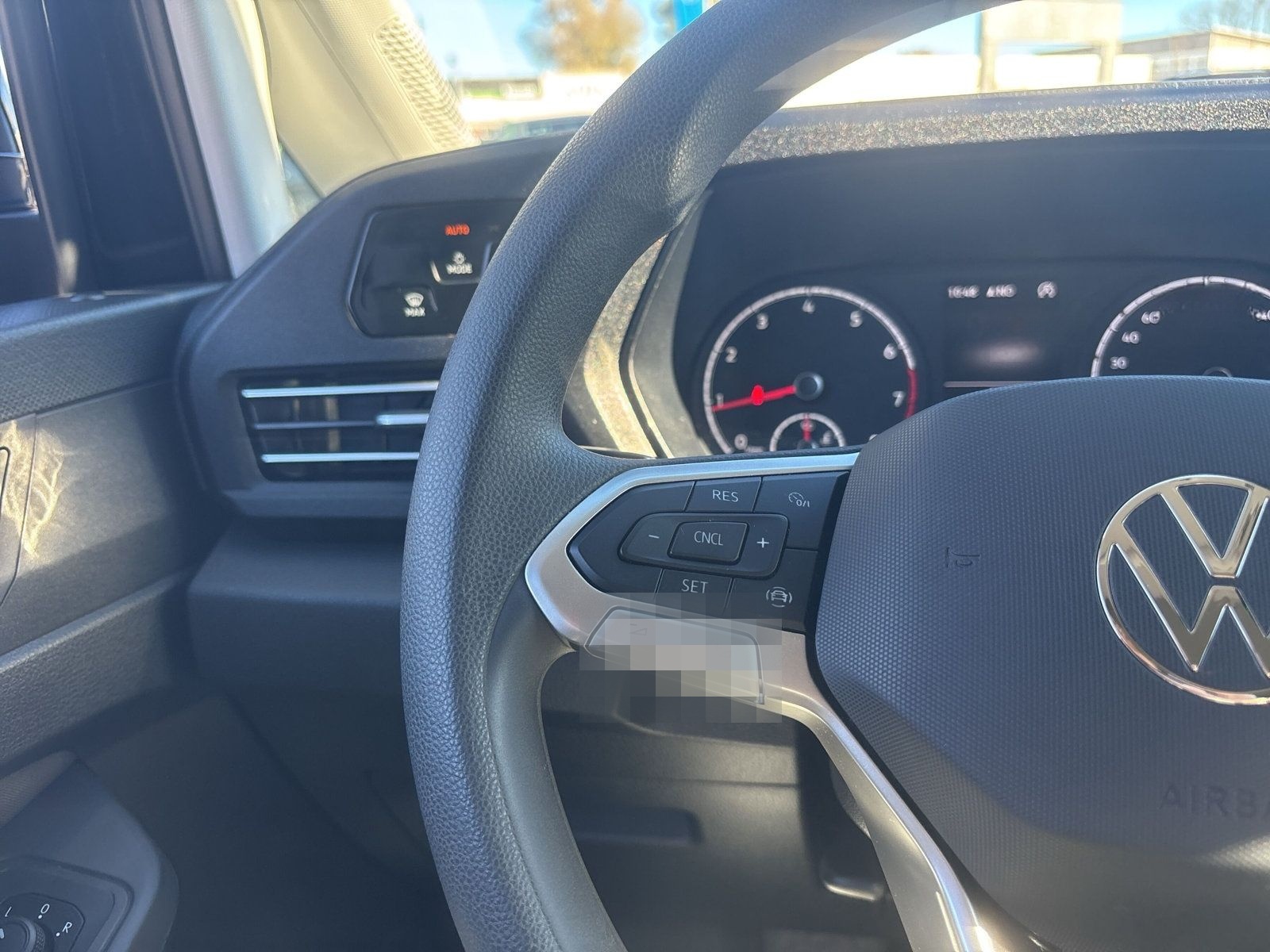 Volkswagen Caddy Maxi 1,5 TSI Life NAVI+KLIMA+SHZ+7.SITZER foto 16
