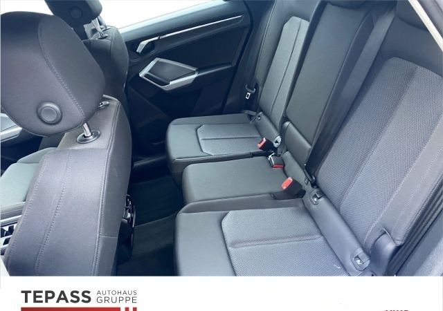 Audi Q3 45 TFSI e S TRONIC NAVI PLUS LED SPORTSITZE S foto 8