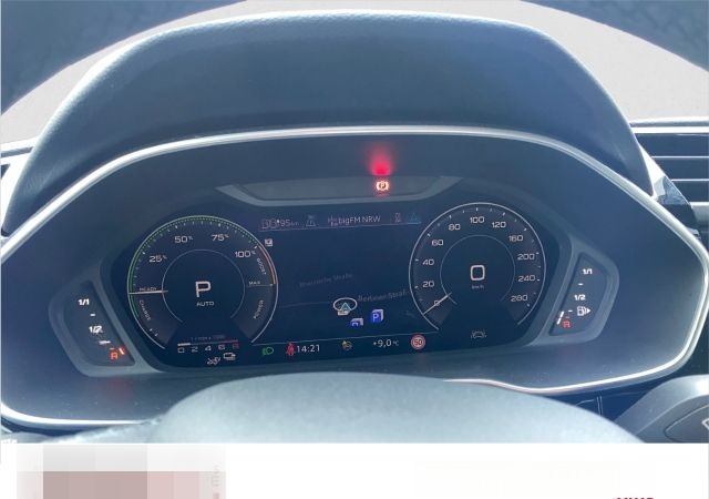 Audi Q3 45 TFSI e S TRONIC NAVI PLUS LED SPORTSITZE S foto 10