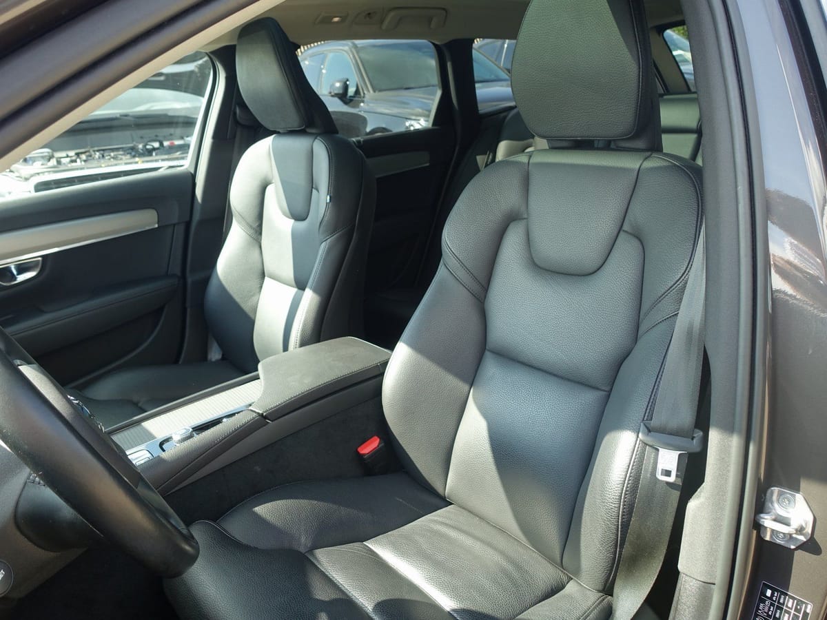 Volvo V90 B5 AWD Momentum Pro/AHK/Kamera/BLIS/Pano. foto 11