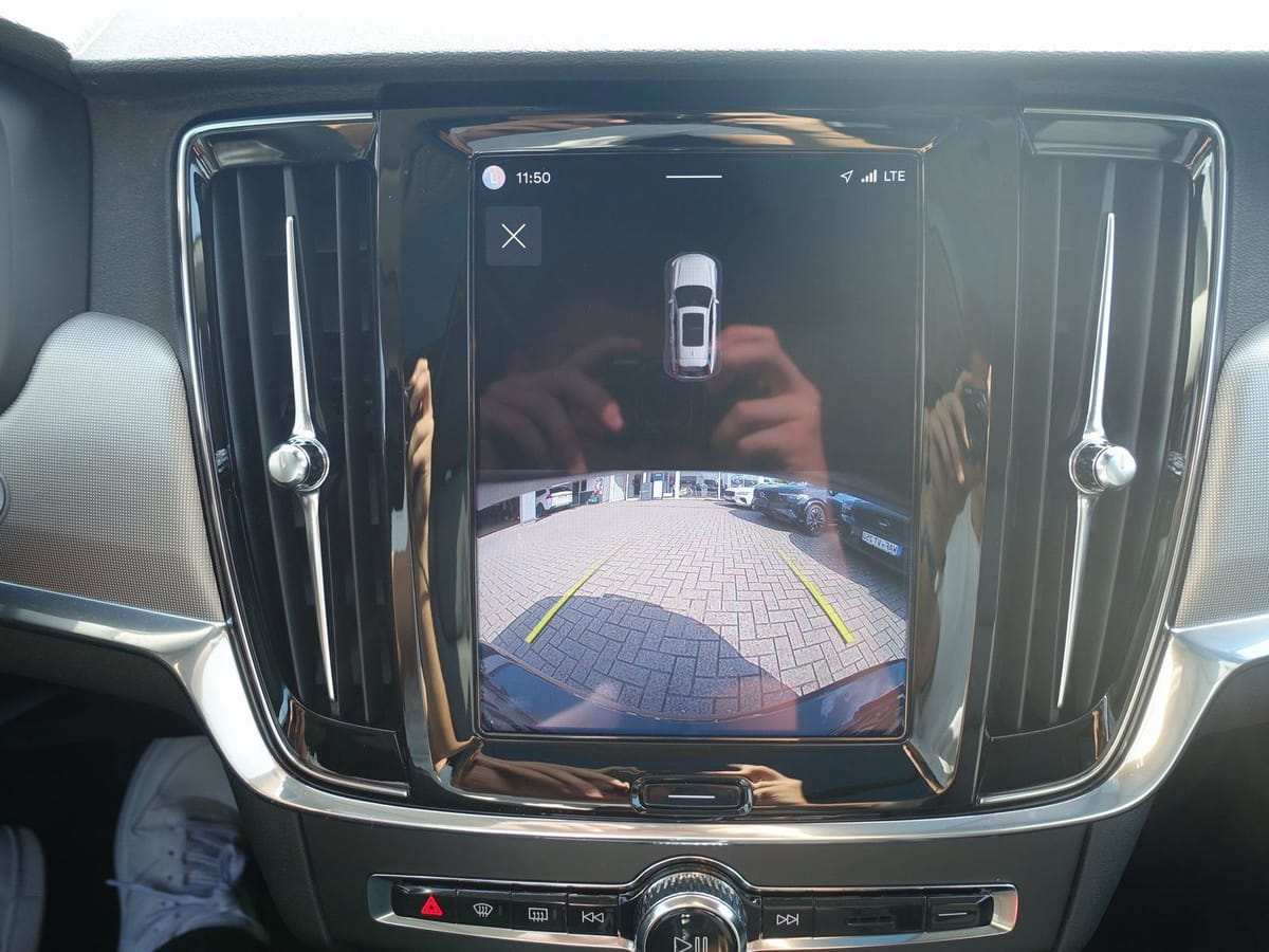 Volvo V90 B5 AWD Momentum Pro/AHK/Kamera/BLIS/Pano. foto 19