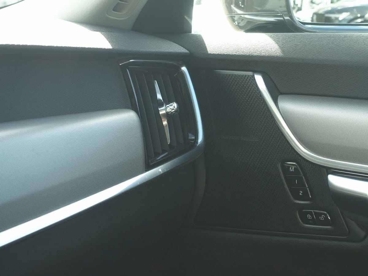 Volvo V90 B5 AWD Momentum Pro/AHK/Kamera/BLIS/Pano. foto 22