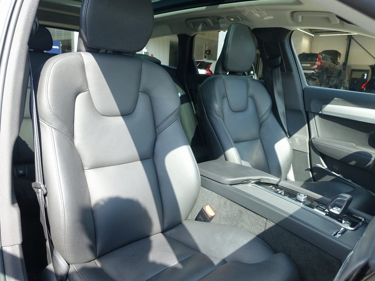 Volvo V90 B5 AWD Momentum Pro/AHK/Kamera/BLIS/Pano. foto 8