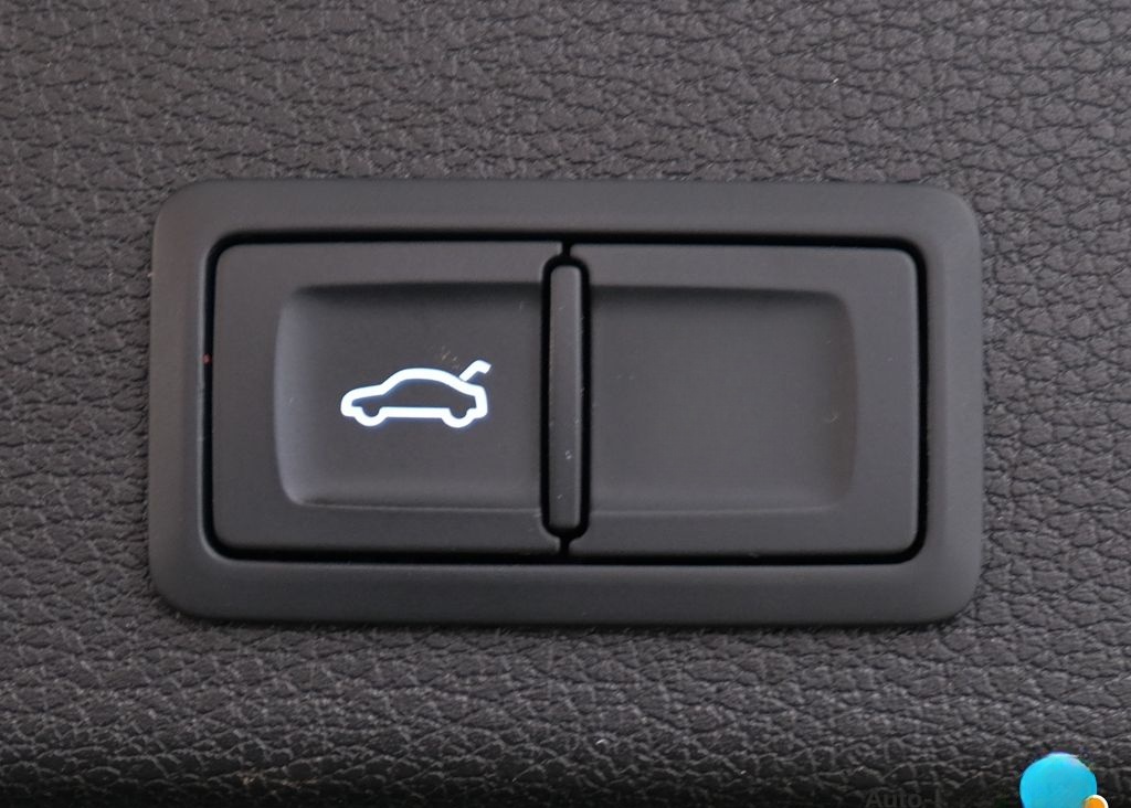 Audi RS Q3 Sportback 2.5 TFSI quattro Navi LM 21" Son foto 14