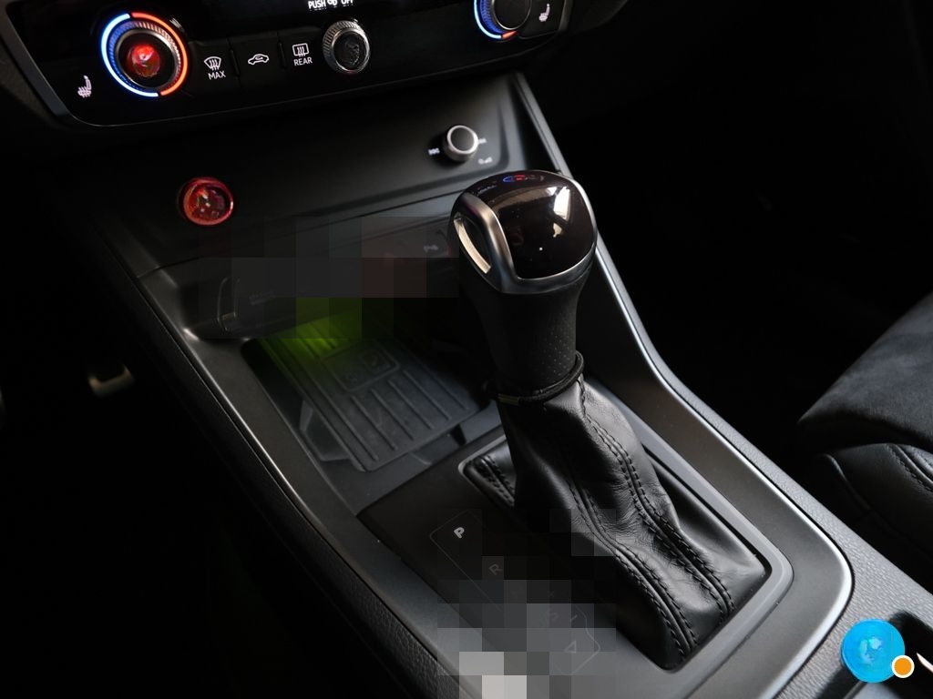 Audi RS Q3 Sportback 2.5 TFSI quattro Navi LM 21" Son foto 9