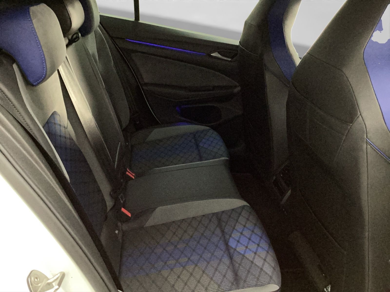 Volkswagen Golf R BLACK STYLE LM19 SIDE-ASSIST NAVI DCC LED foto 6