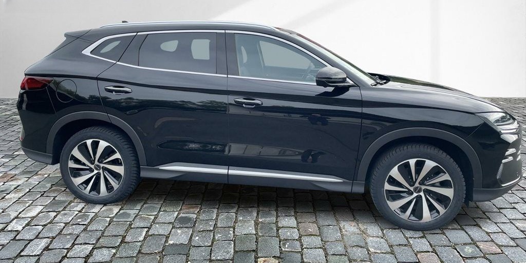 BYD Seal U DM-i PHEV Design 238 kW Systemleistung foto 3