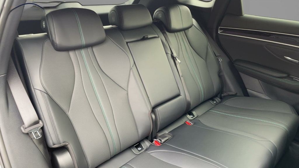 BYD Seal U DM-i PHEV Design 238 kW Systemleistung foto 8