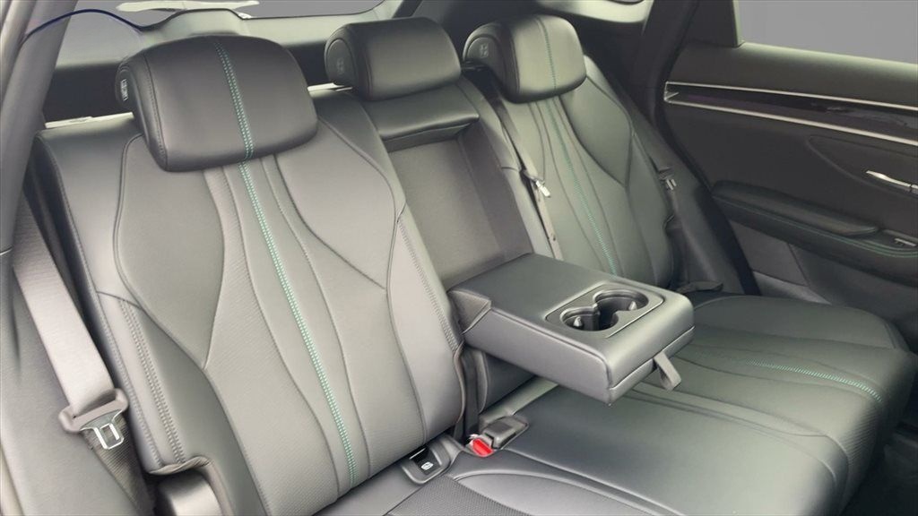 BYD Seal U DM-i PHEV Design 238 kW Systemleistung foto 9